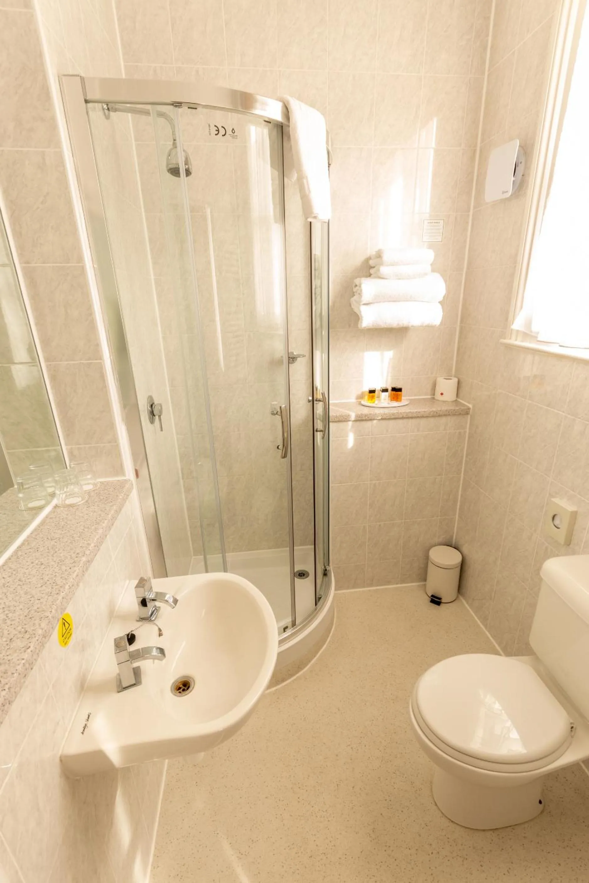 Bathroom in The Darlington Hyde Park