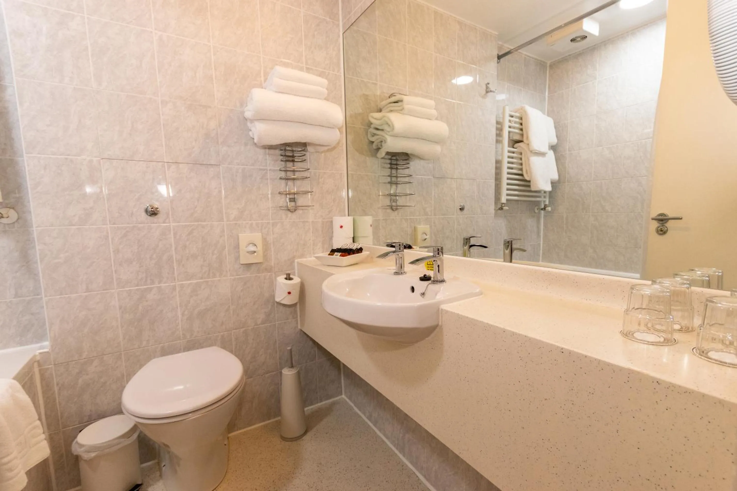 Bathroom in The Darlington Hyde Park