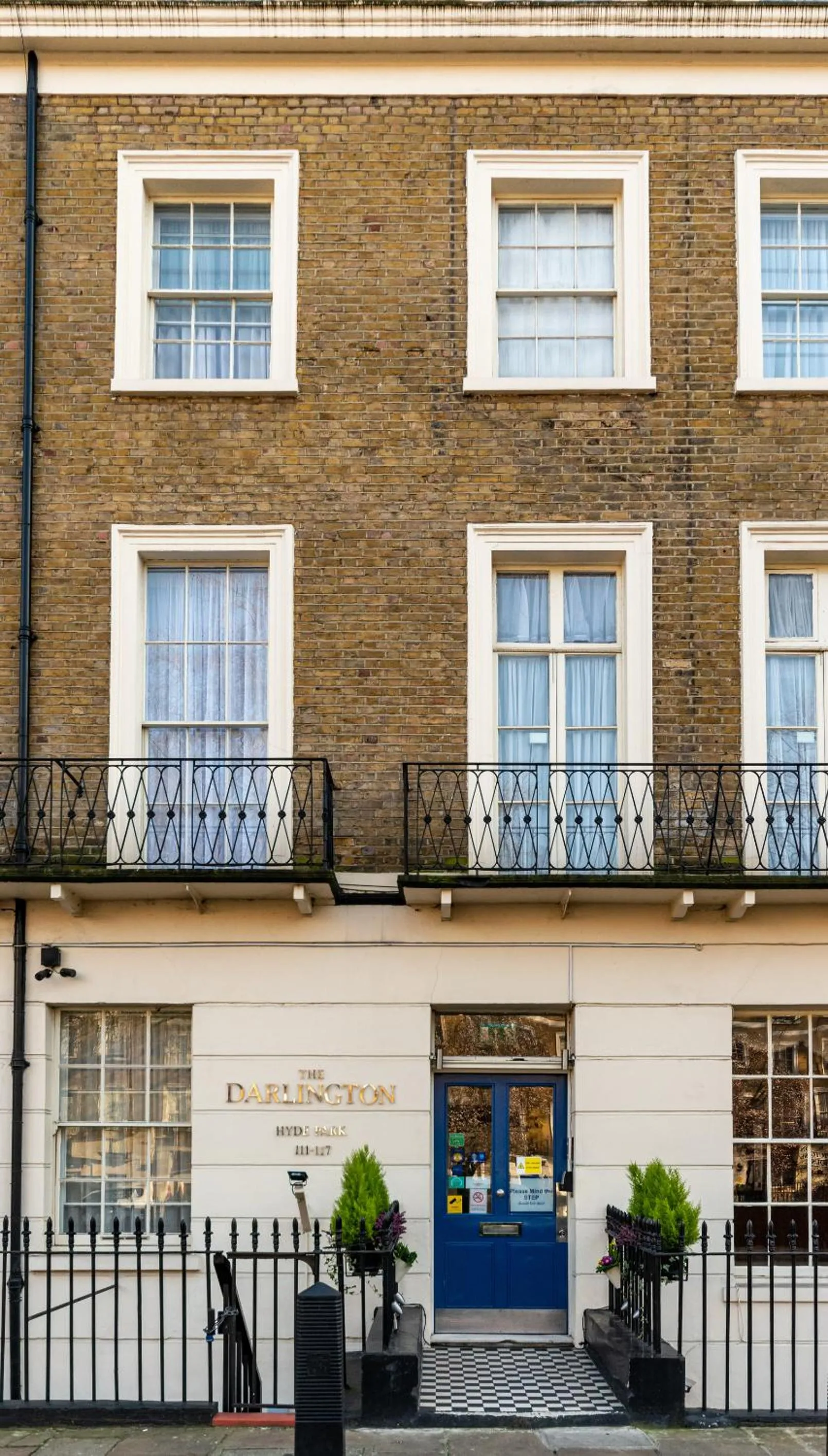 Facade/entrance in The Darlington Hyde Park