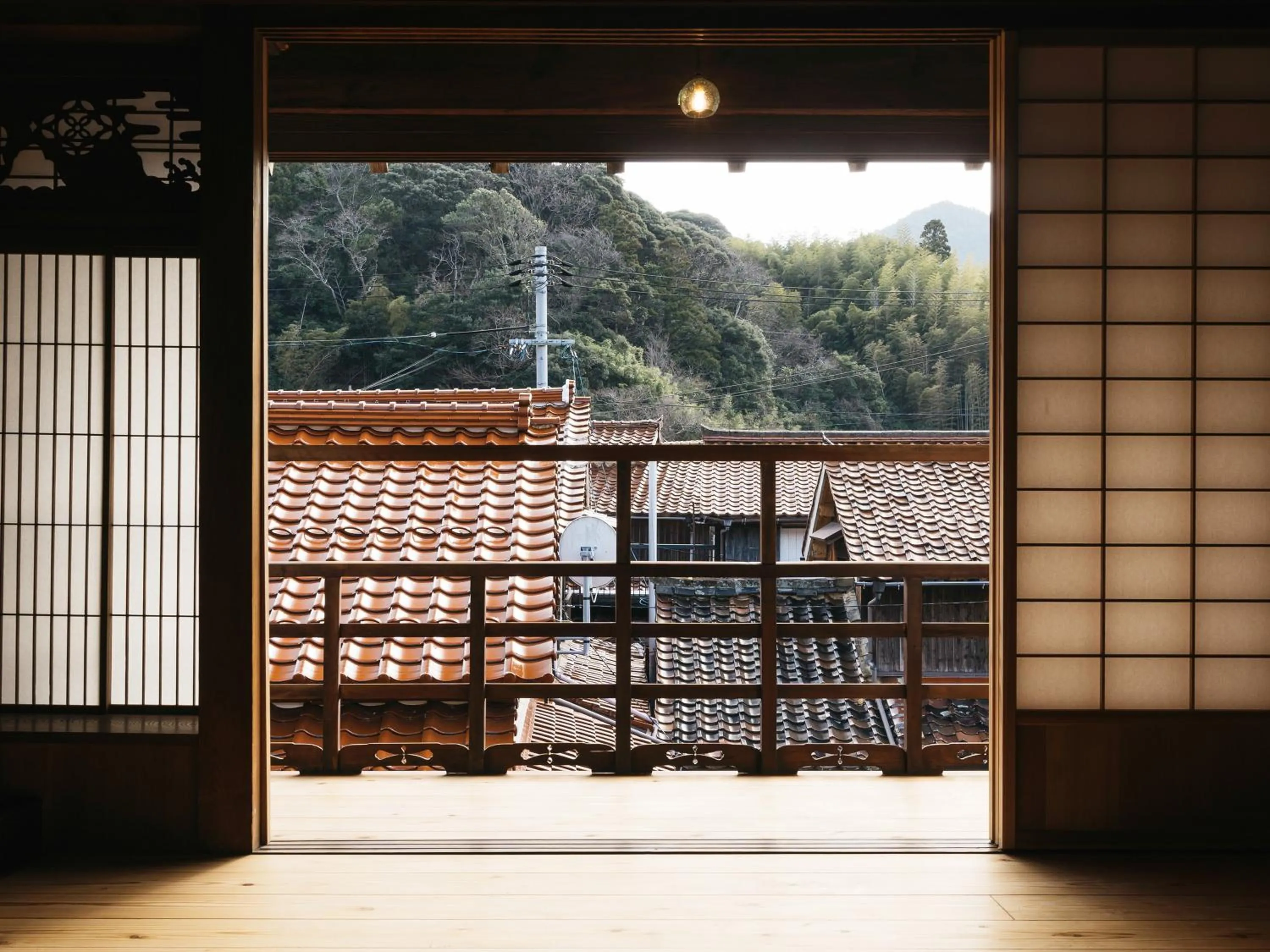 Photo of the whole room in RITA Izumo Sagiura