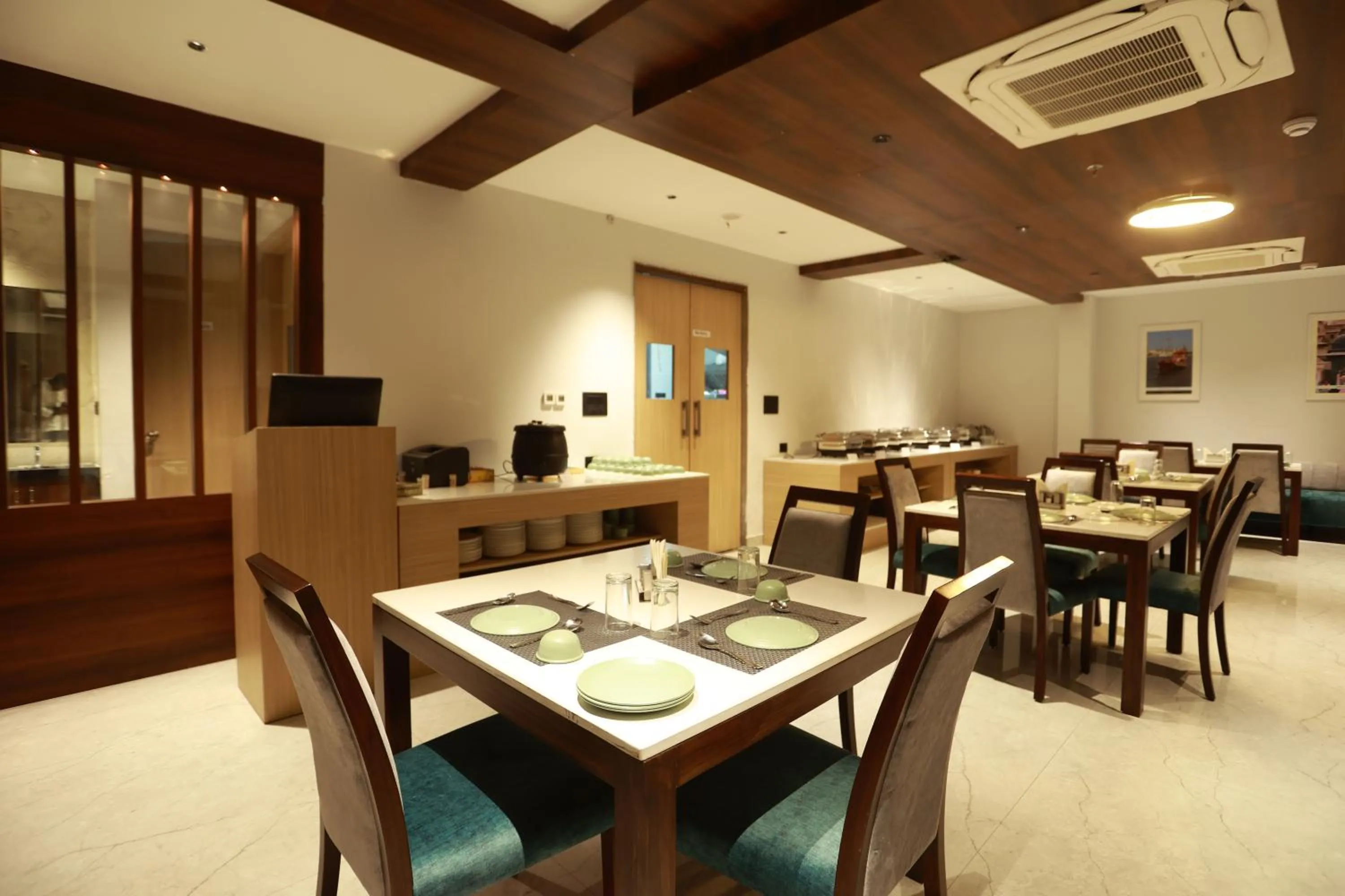 Hotel Taviral Regency