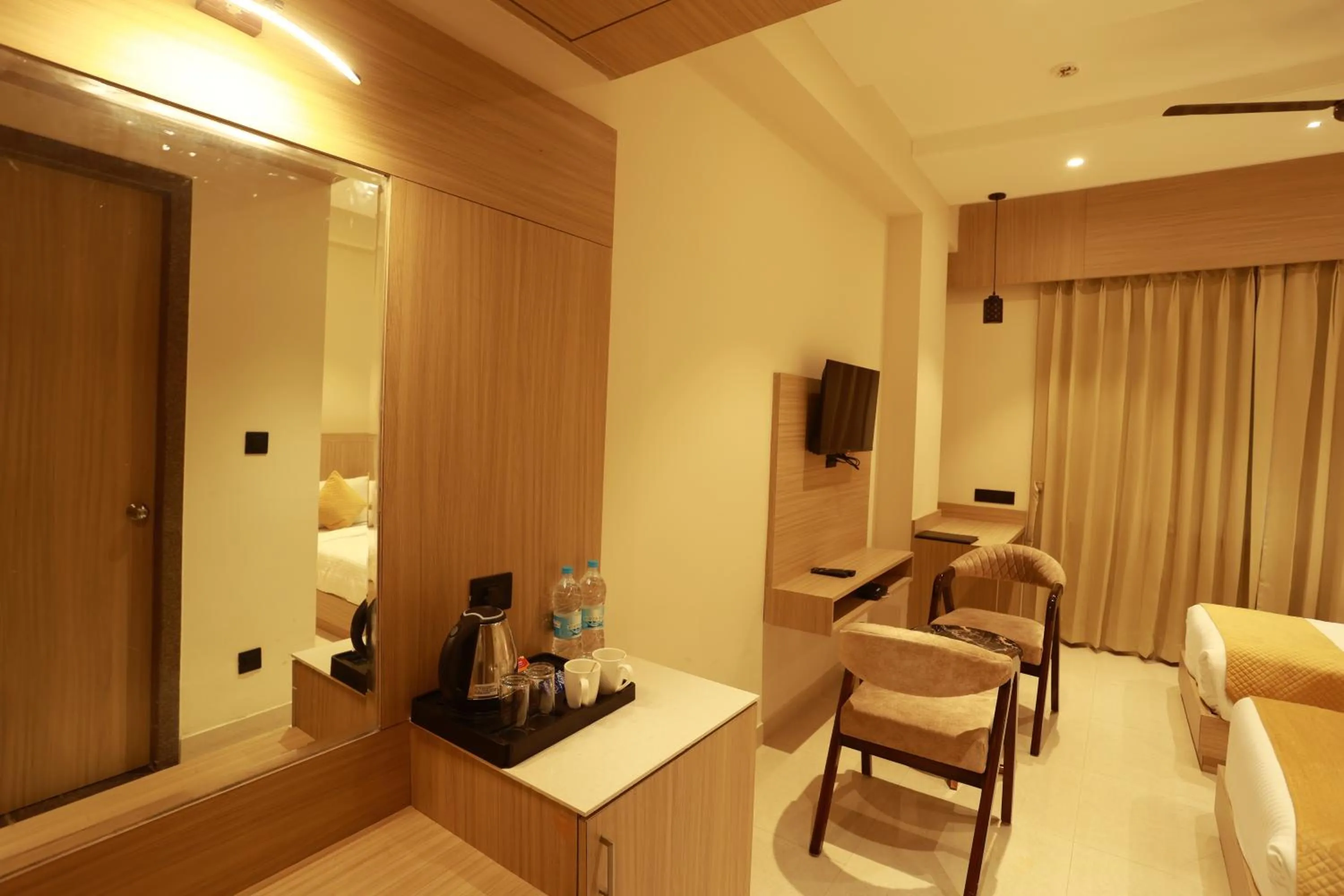 Hotel Taviral Regency