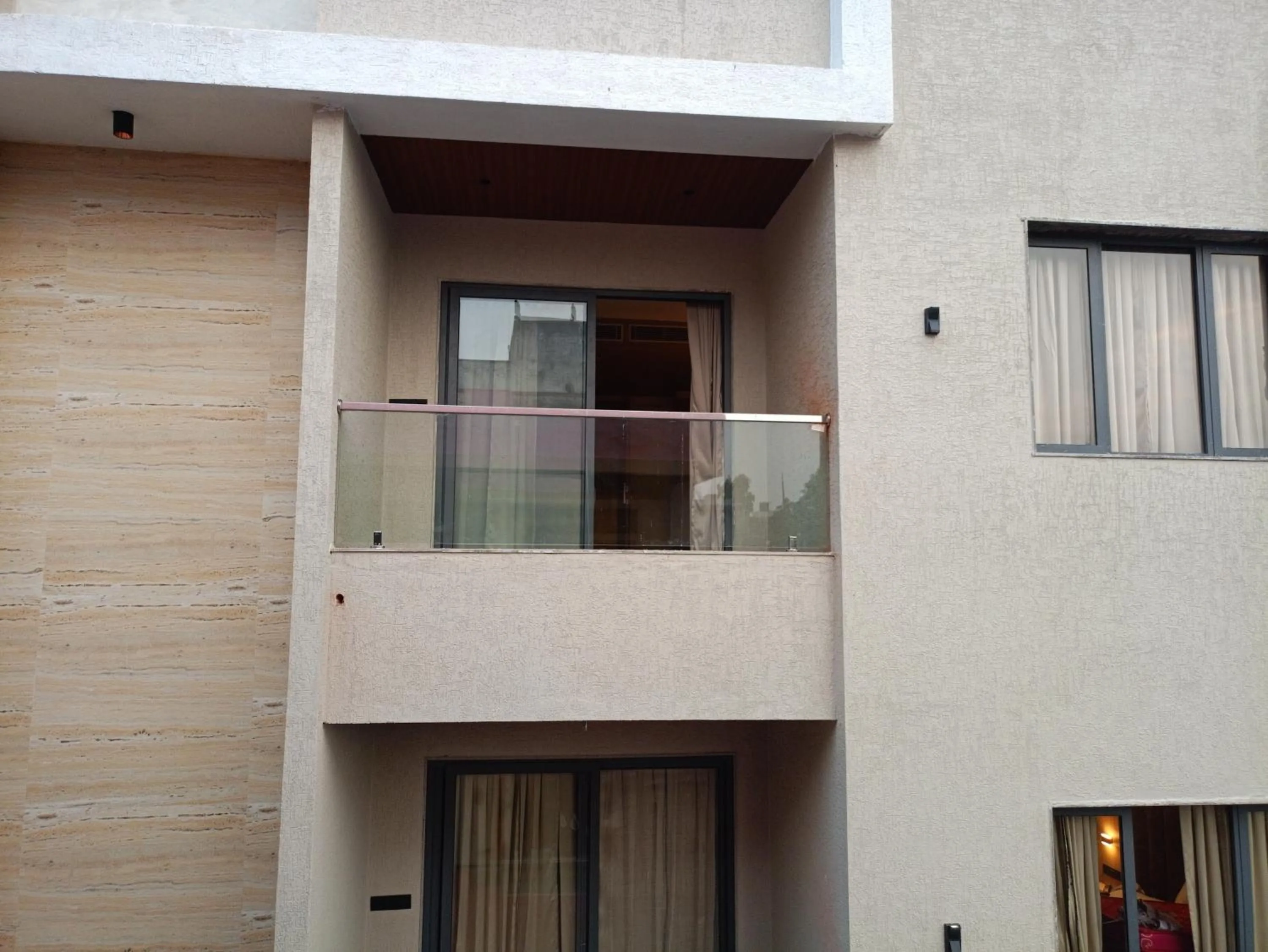 Day in Hotel Taviral Regency