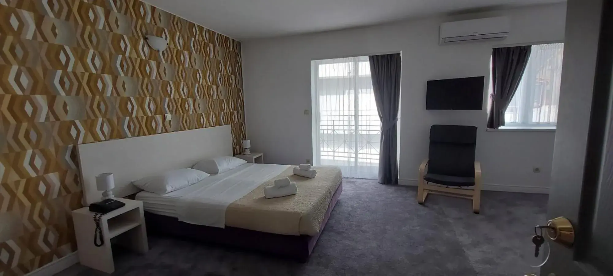 Family Room in Hotel Aqua - Guest Rooms & Suites Kaštela Family Room in Hotel Aqua - Guest Rooms & Suites Kaštela