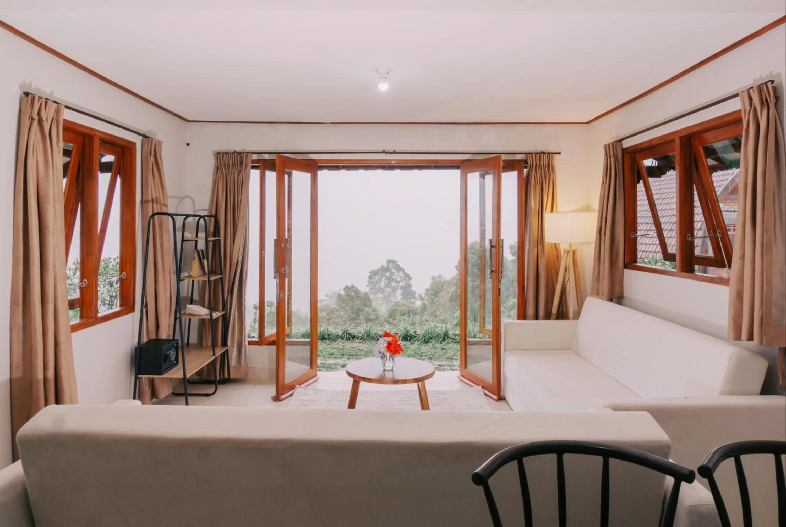 Living room, Bed in Camaradvipa Retreat Munduk