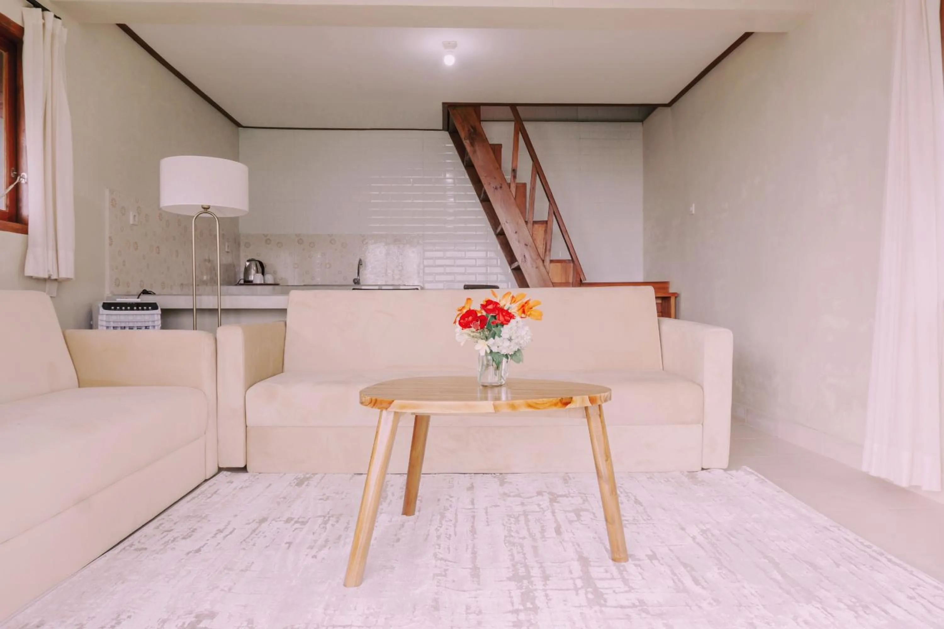 Living room in Camaradvipa Retreat Munduk