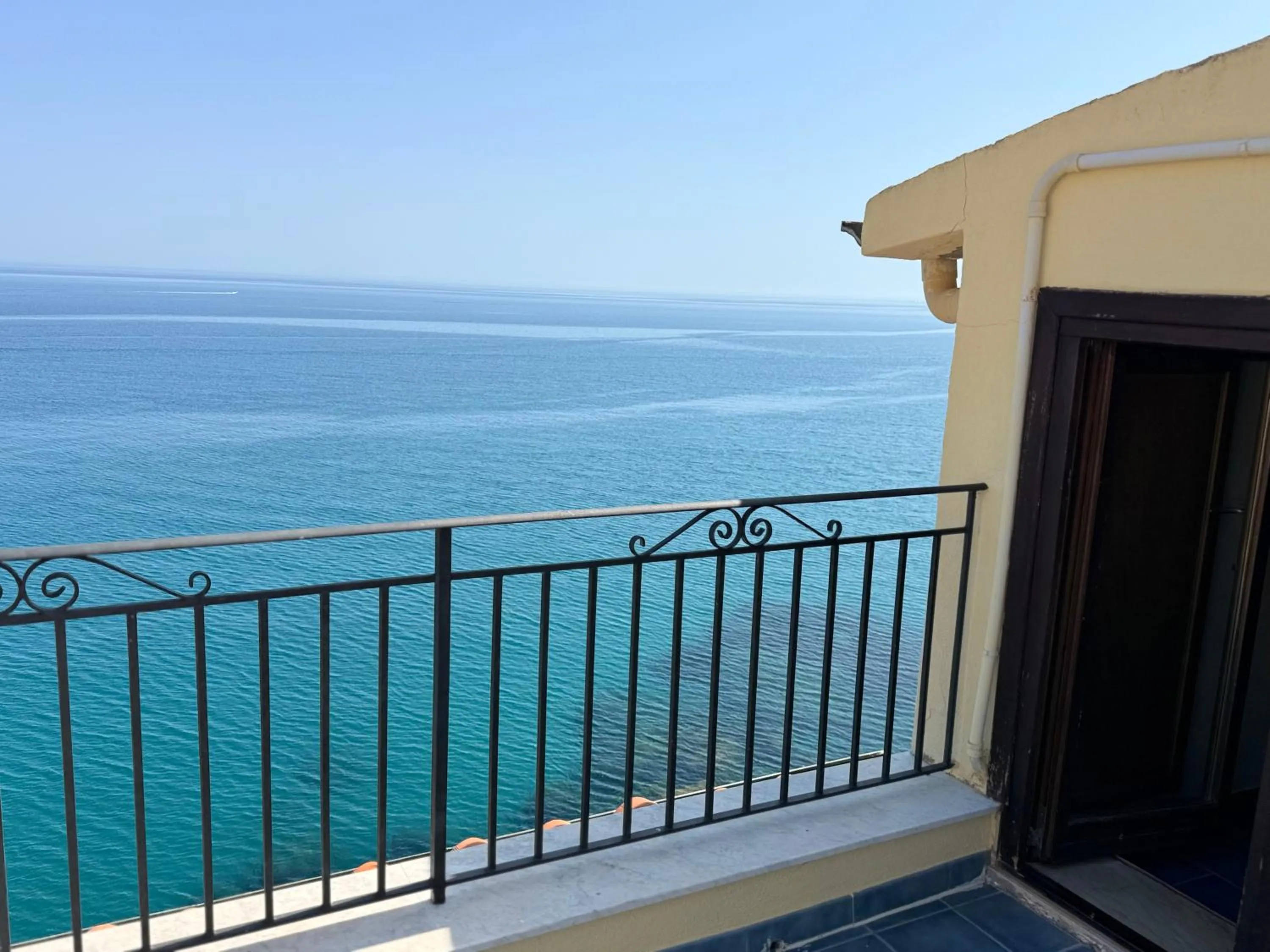 Natural landscape in MiraMare Residence Cefalú