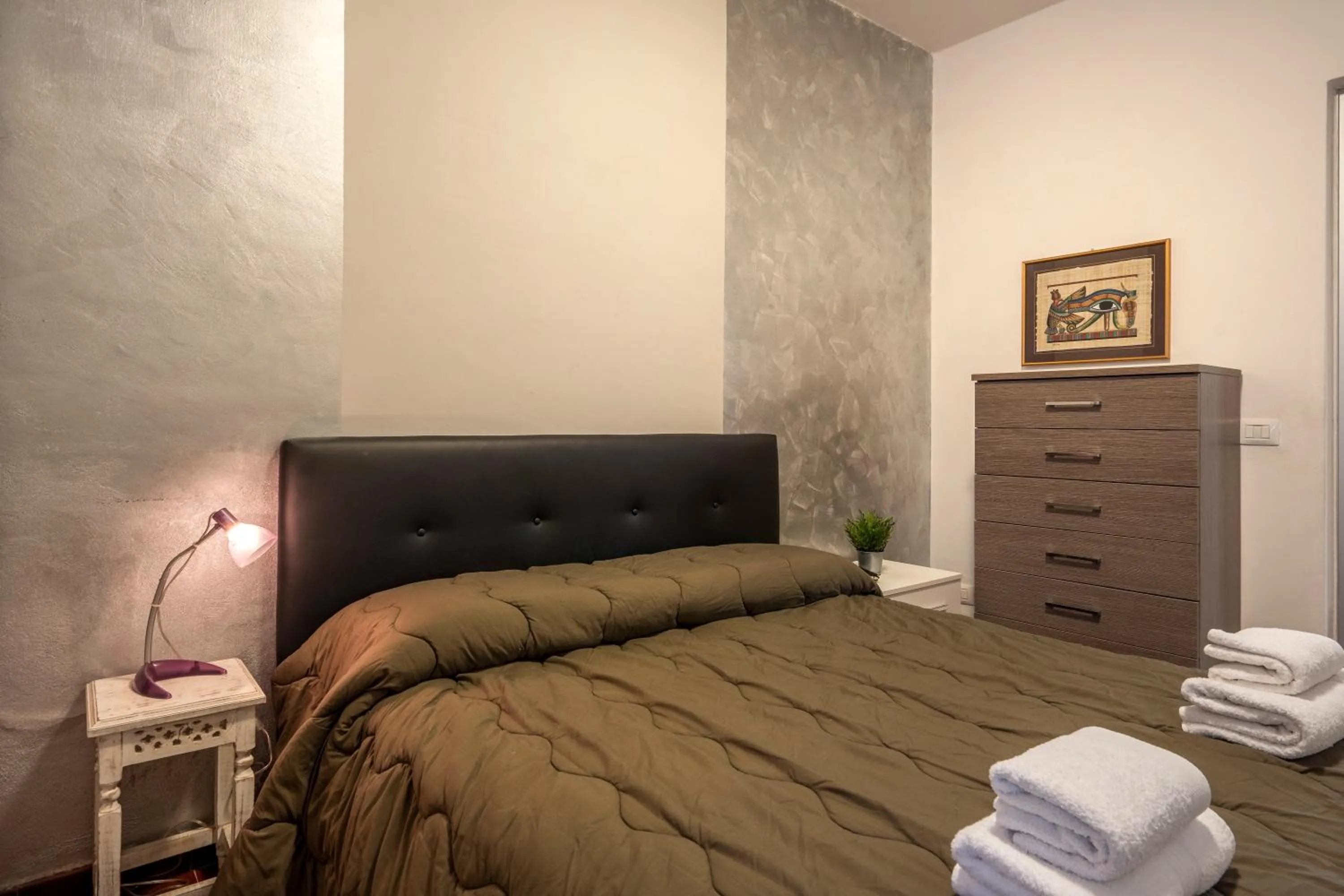 Bedroom, Bed in GuestHost - Villa Torre Leporano a due passi dal mare