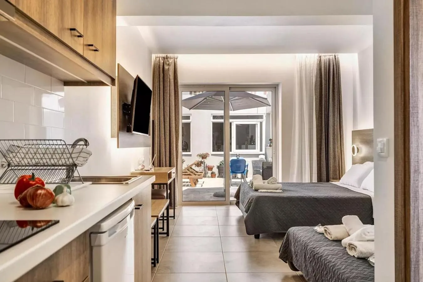 BLUE STAR APARTHOTEL