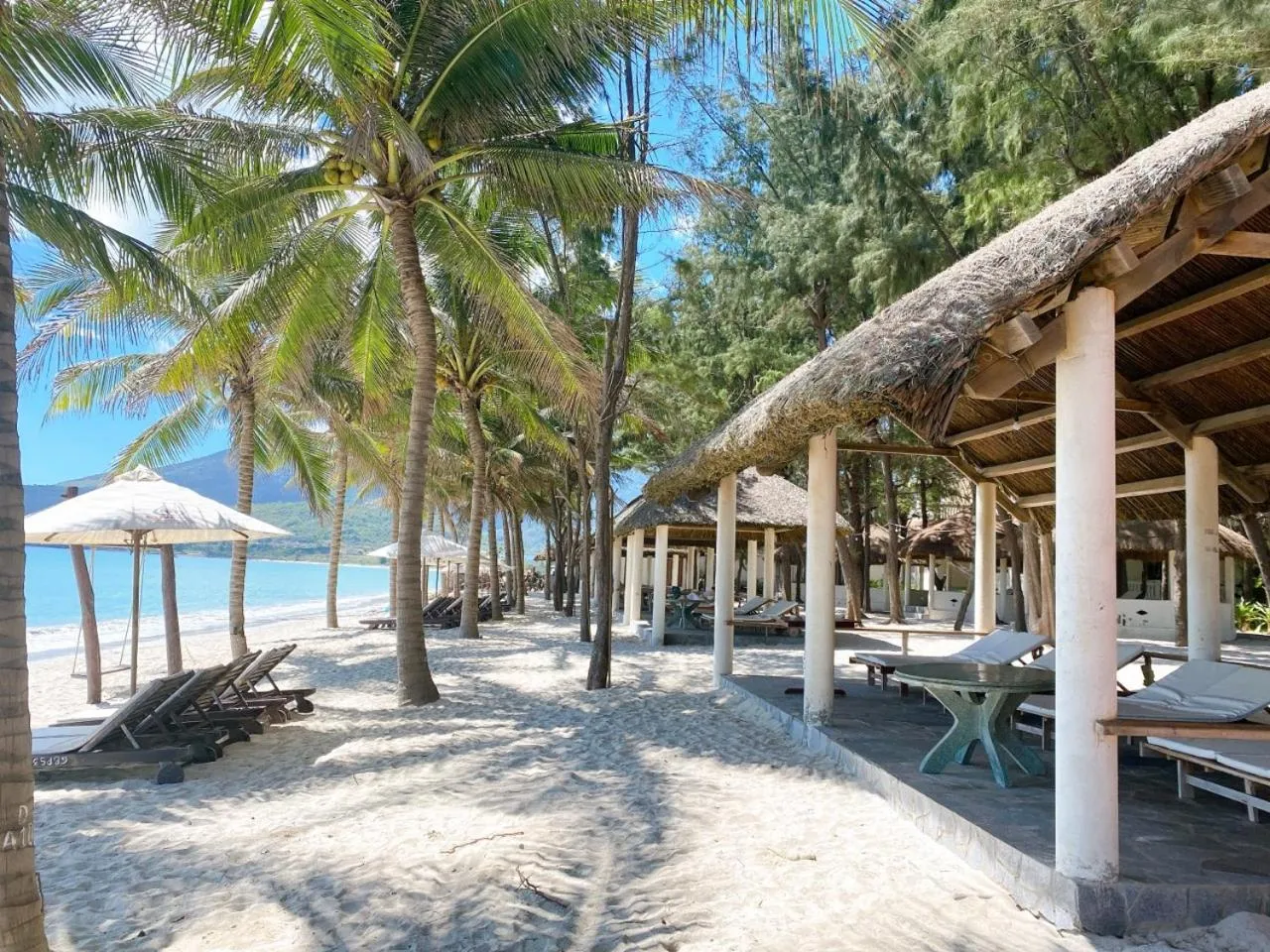 GM Doc Let Beach Resort & Spa