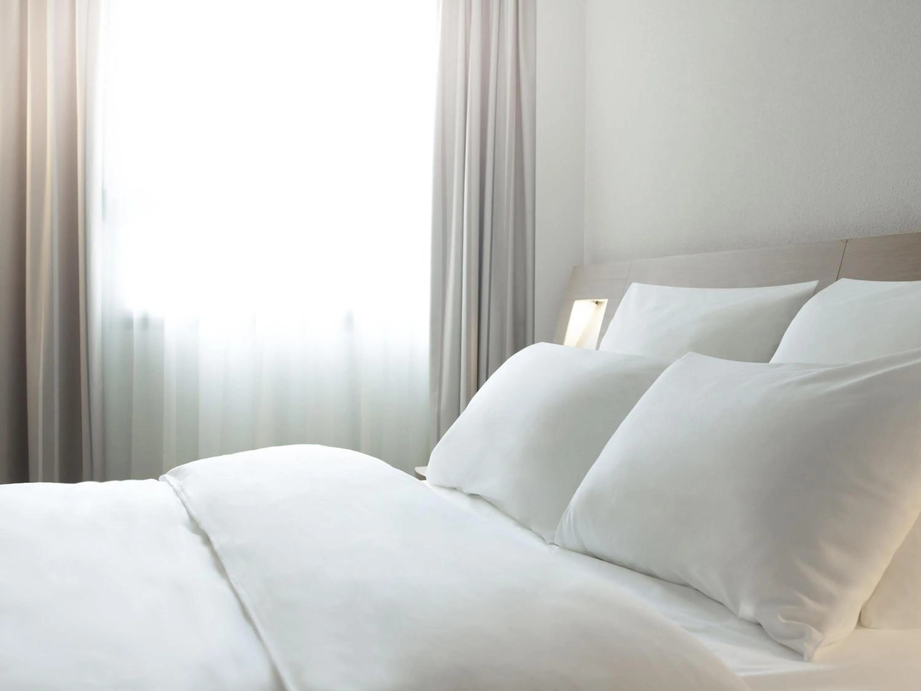 Bedroom, Bed in Novotel York Centre