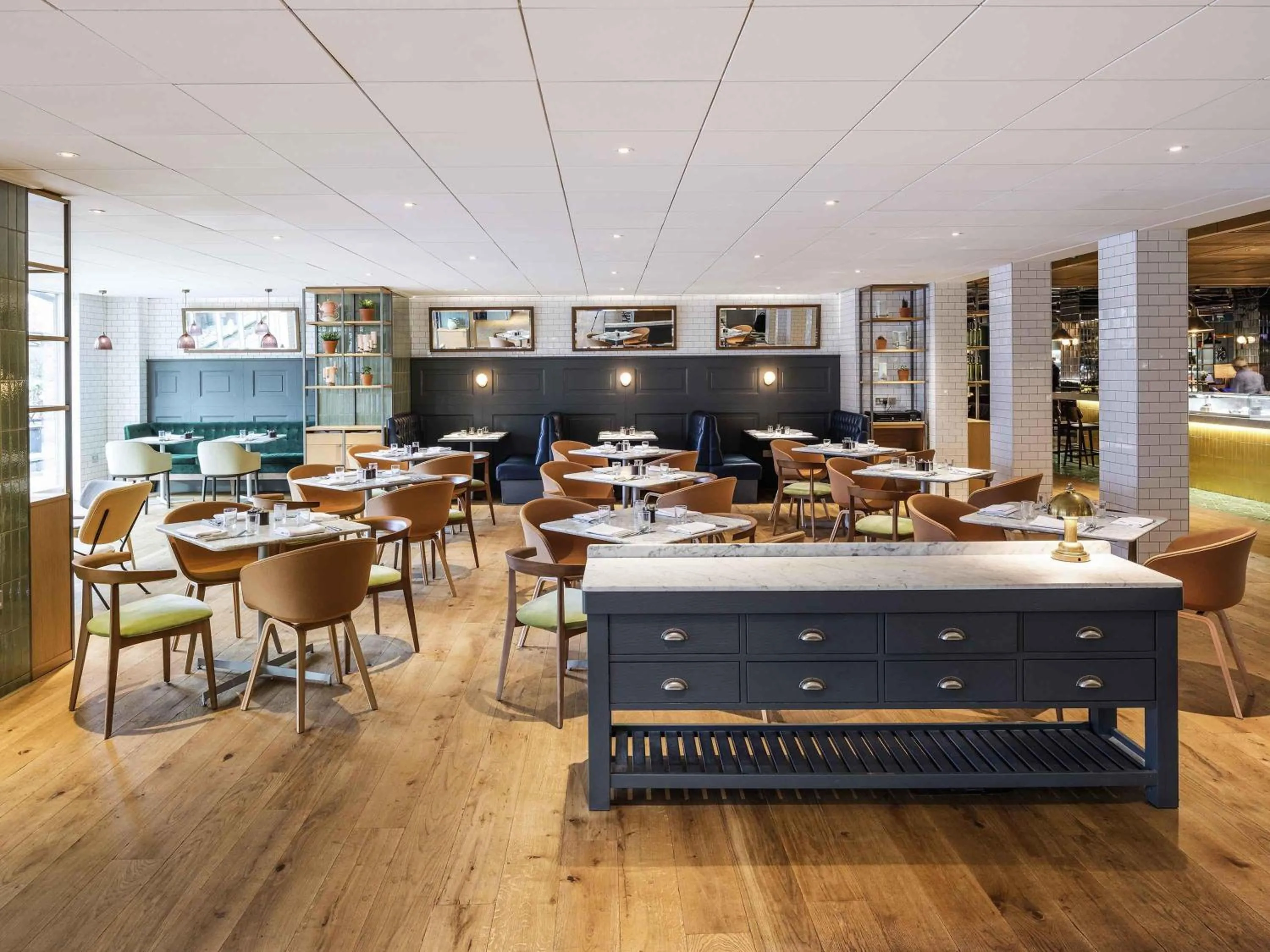 Restaurant/places to eat in Novotel York Centre