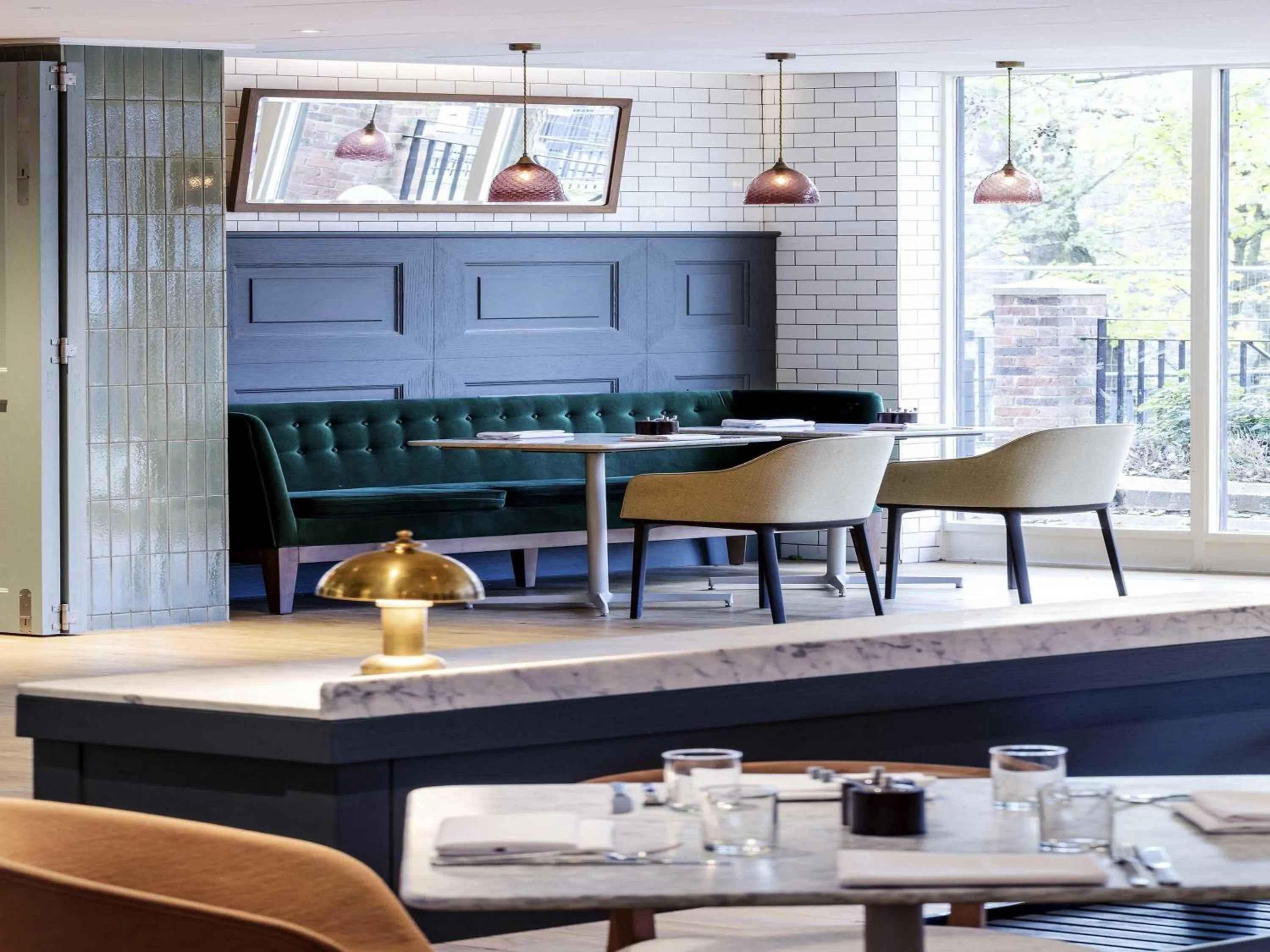 Restaurant/places to eat in Novotel York Centre