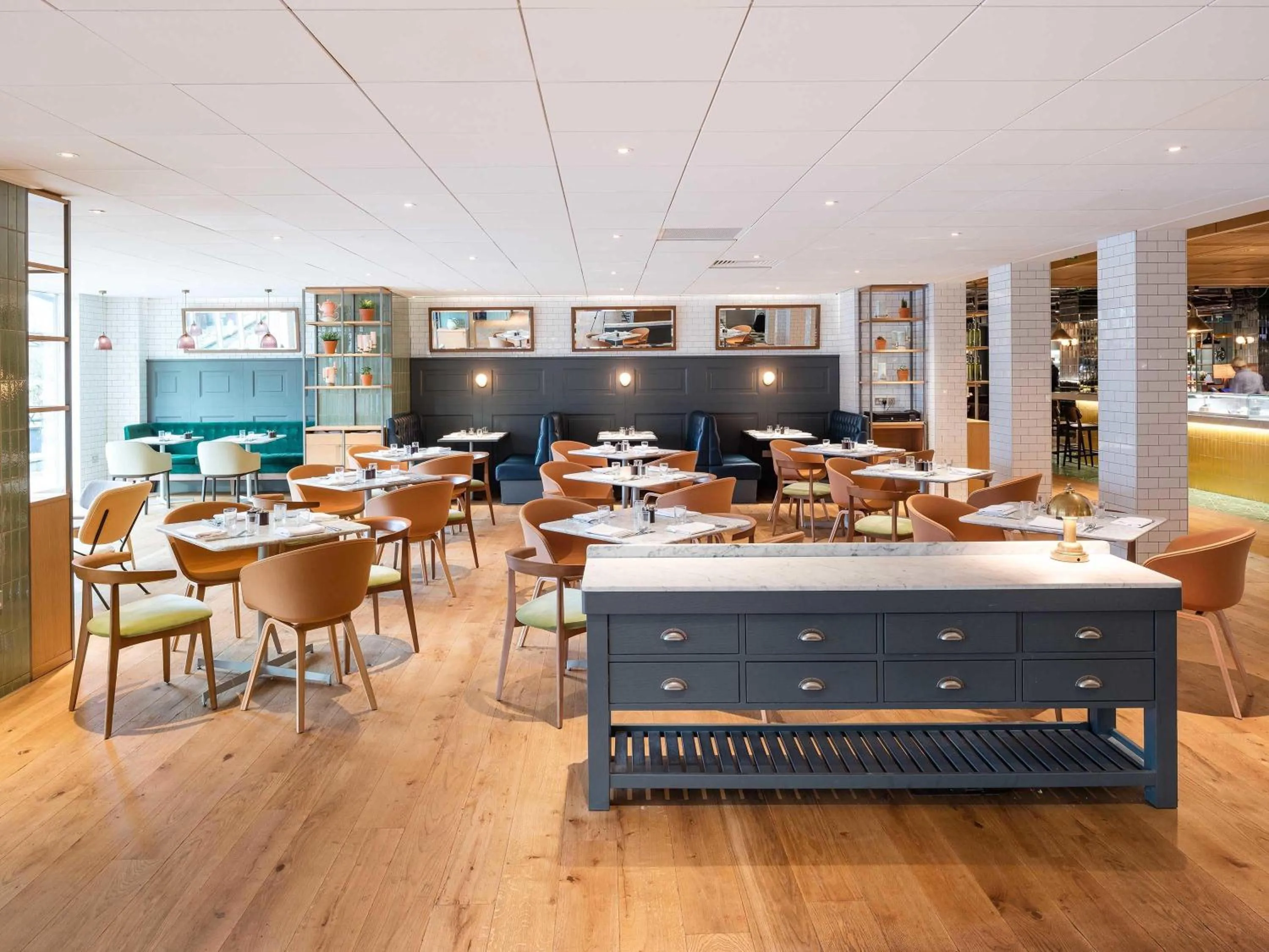 Restaurant/places to eat in Novotel York Centre