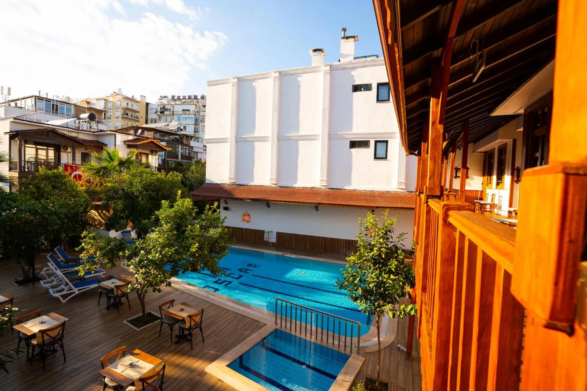 Patio in oscar garden