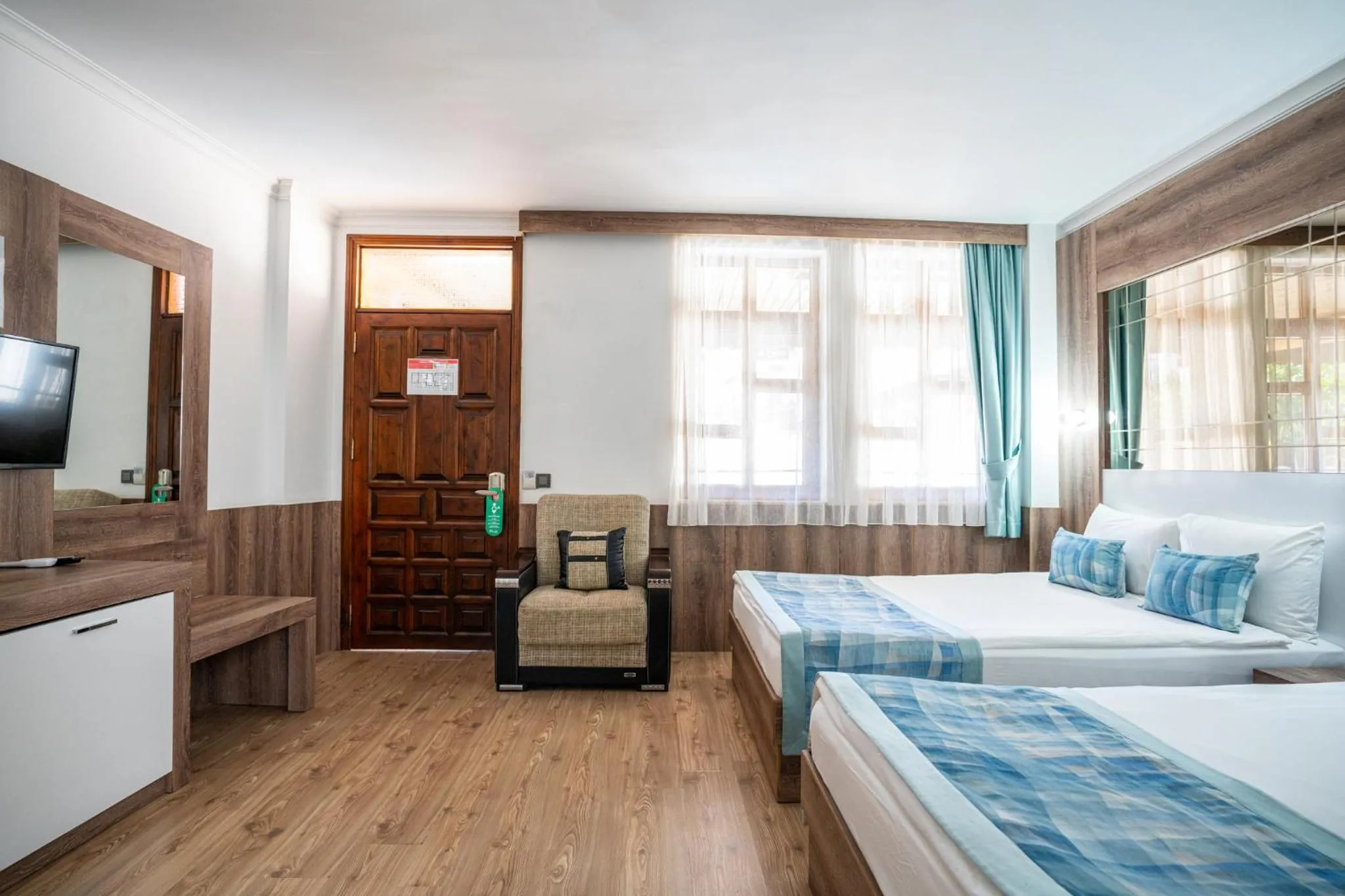 Bedroom, Bed in oscar garden