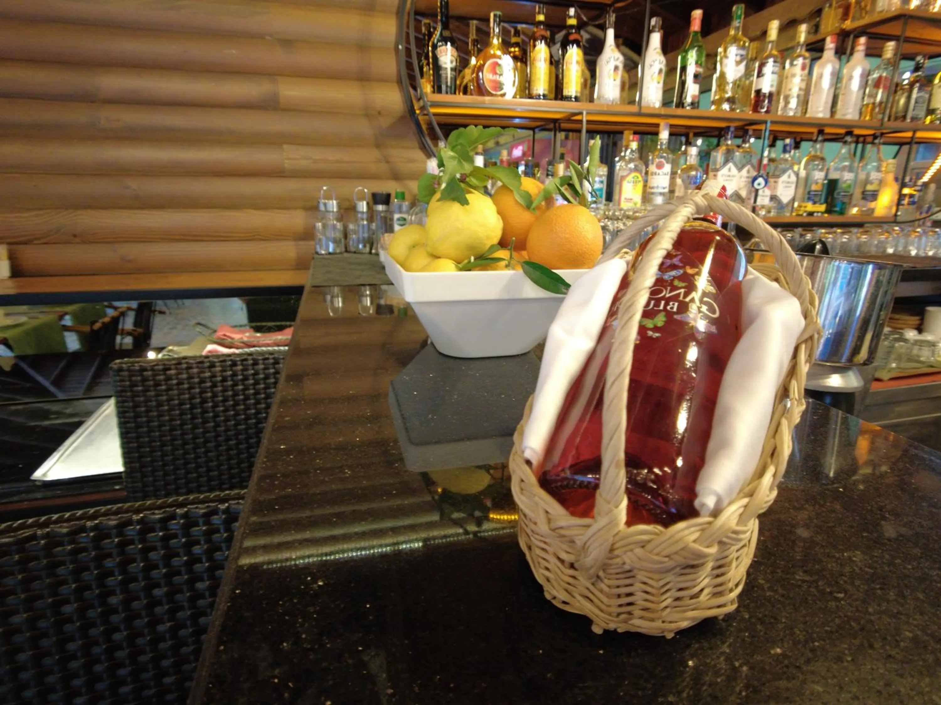 Lounge or bar in oscar garden