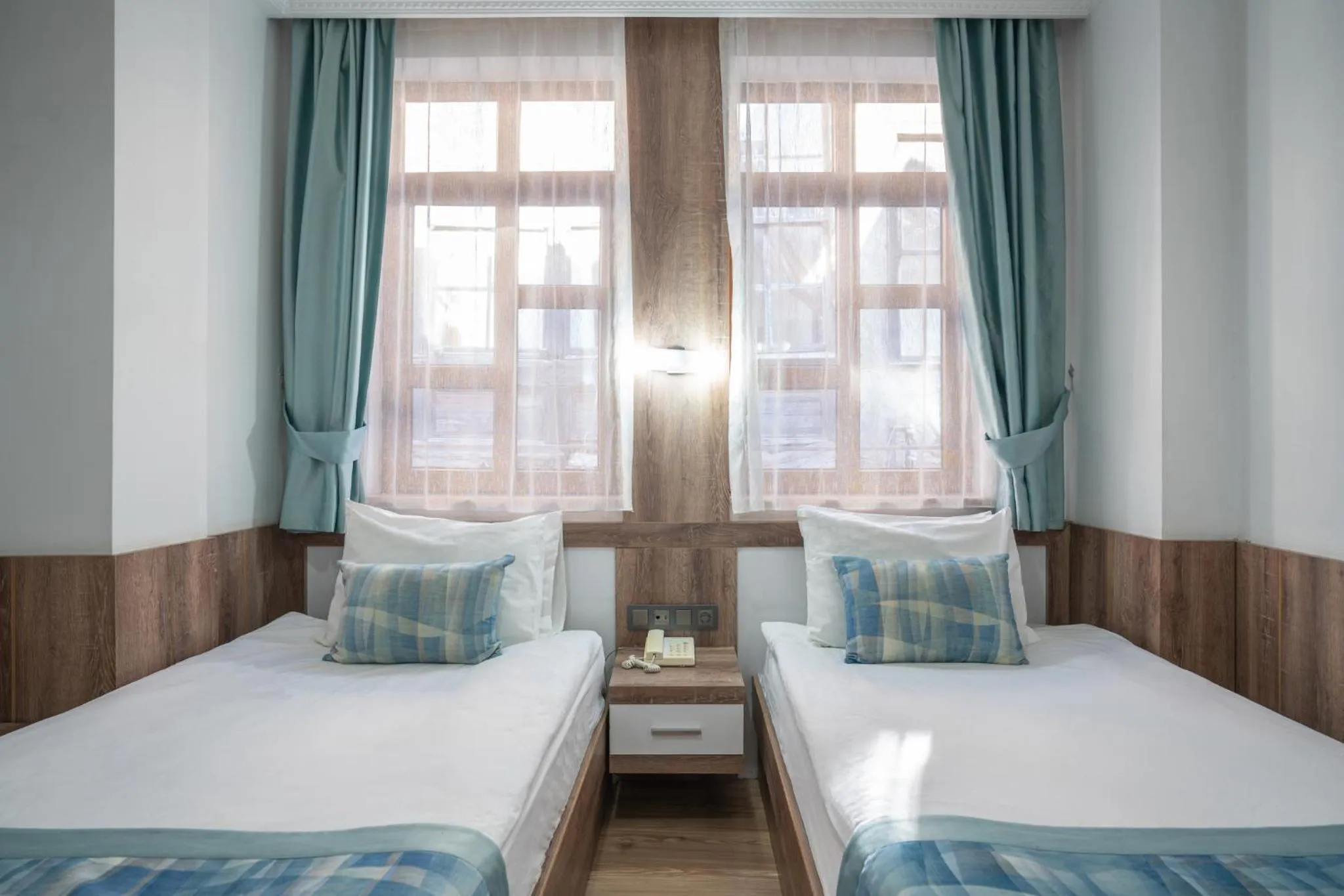 Bedroom, Bed in oscar garden