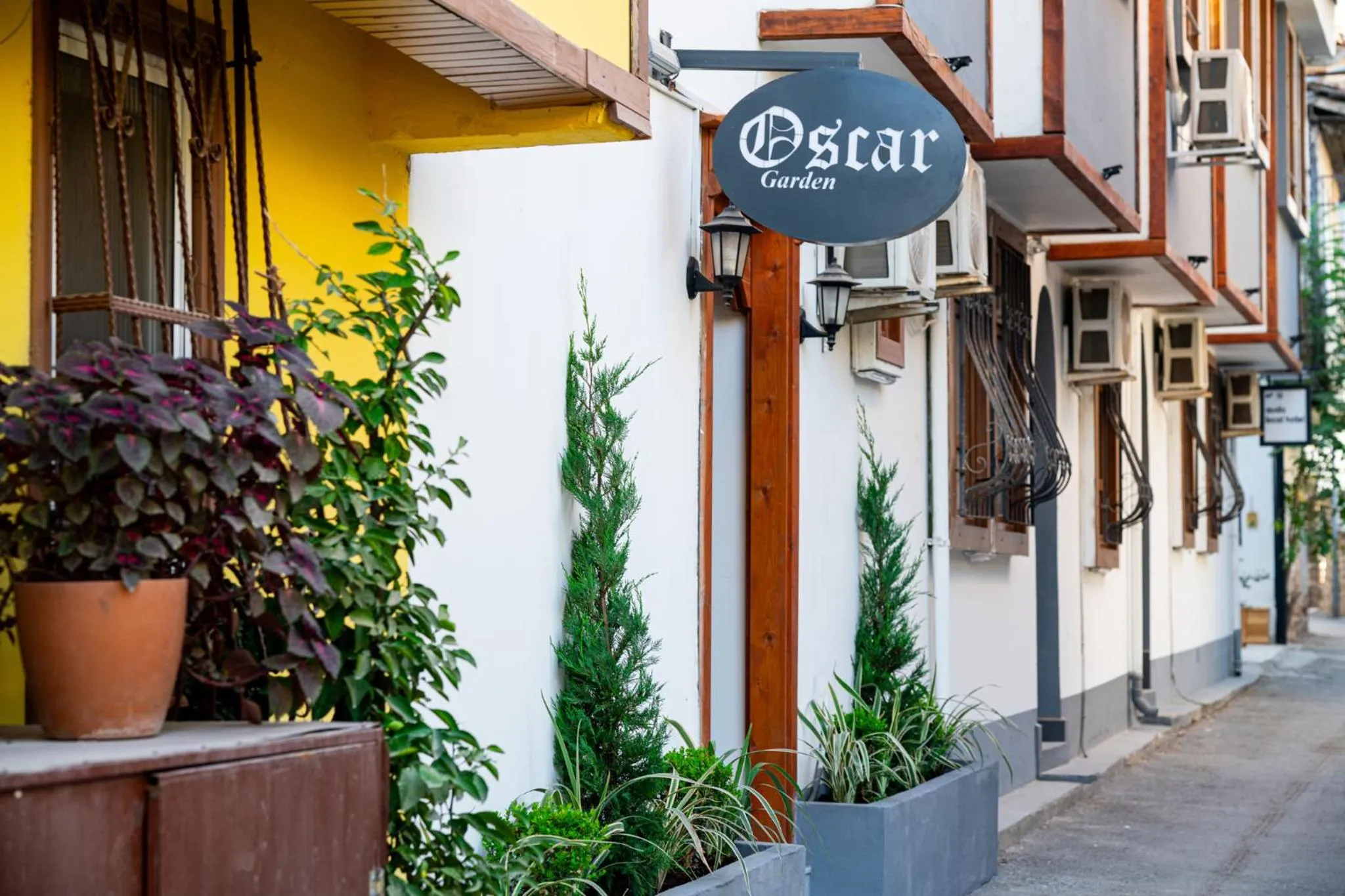 Property building in oscar garden