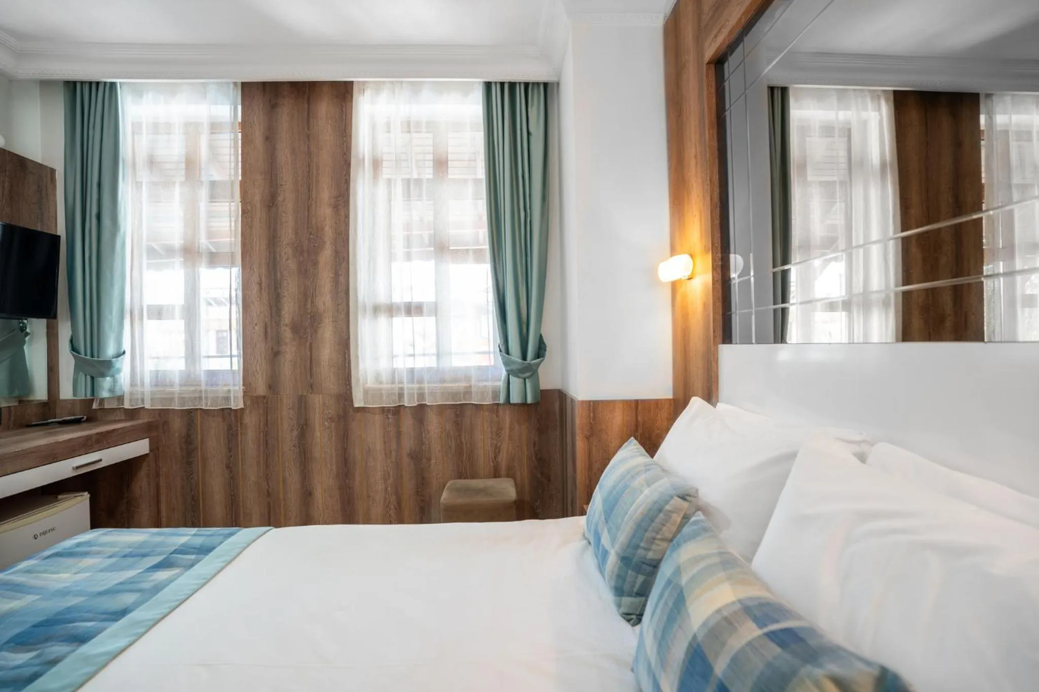 Bedroom, Bed in oscar garden