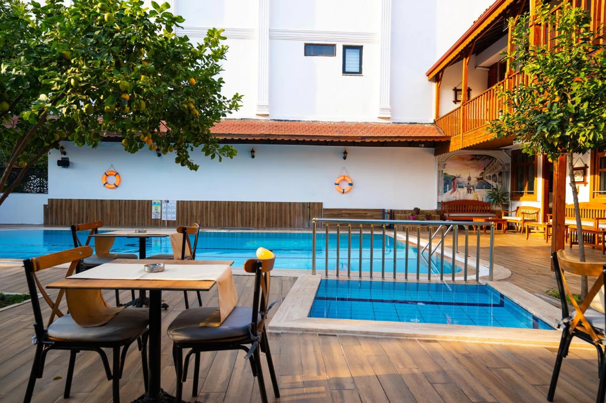 Restaurant/places to eat in oscar garden