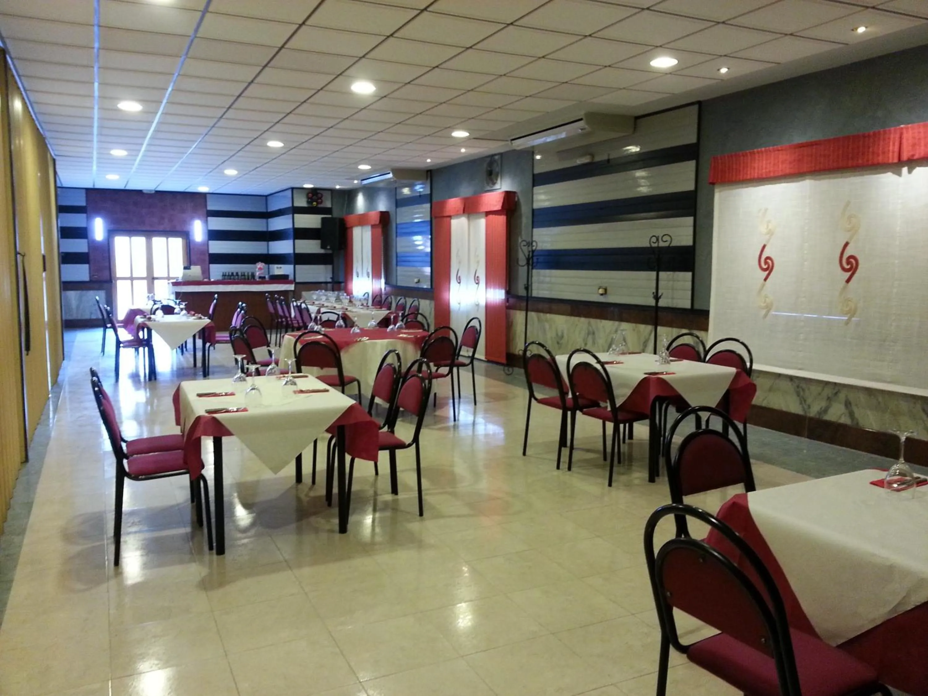 Business facilities in Hotel La Moraleda - Complejo Las Delicias