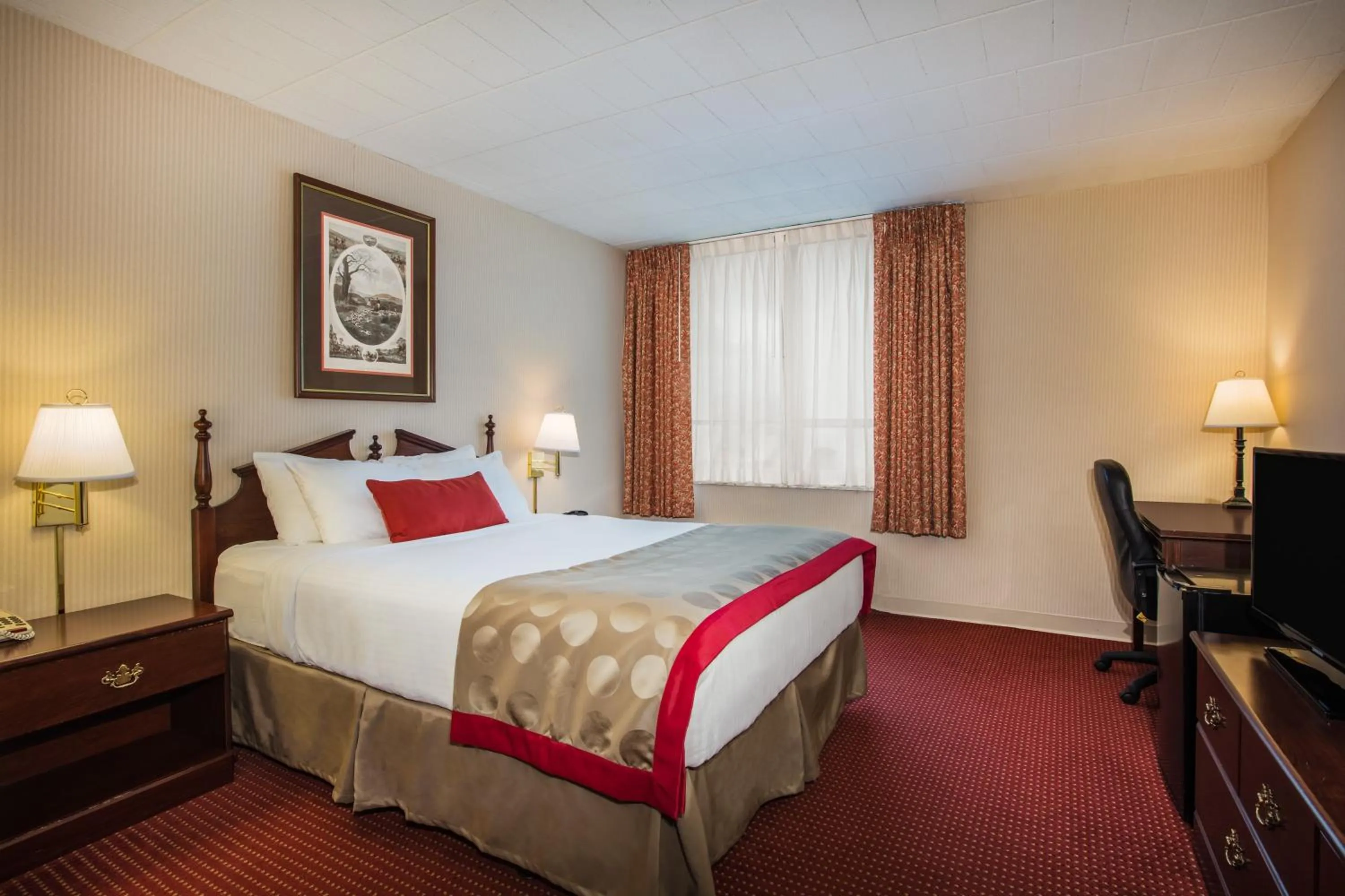 Bed in Ramada by Wyndham Ligonier