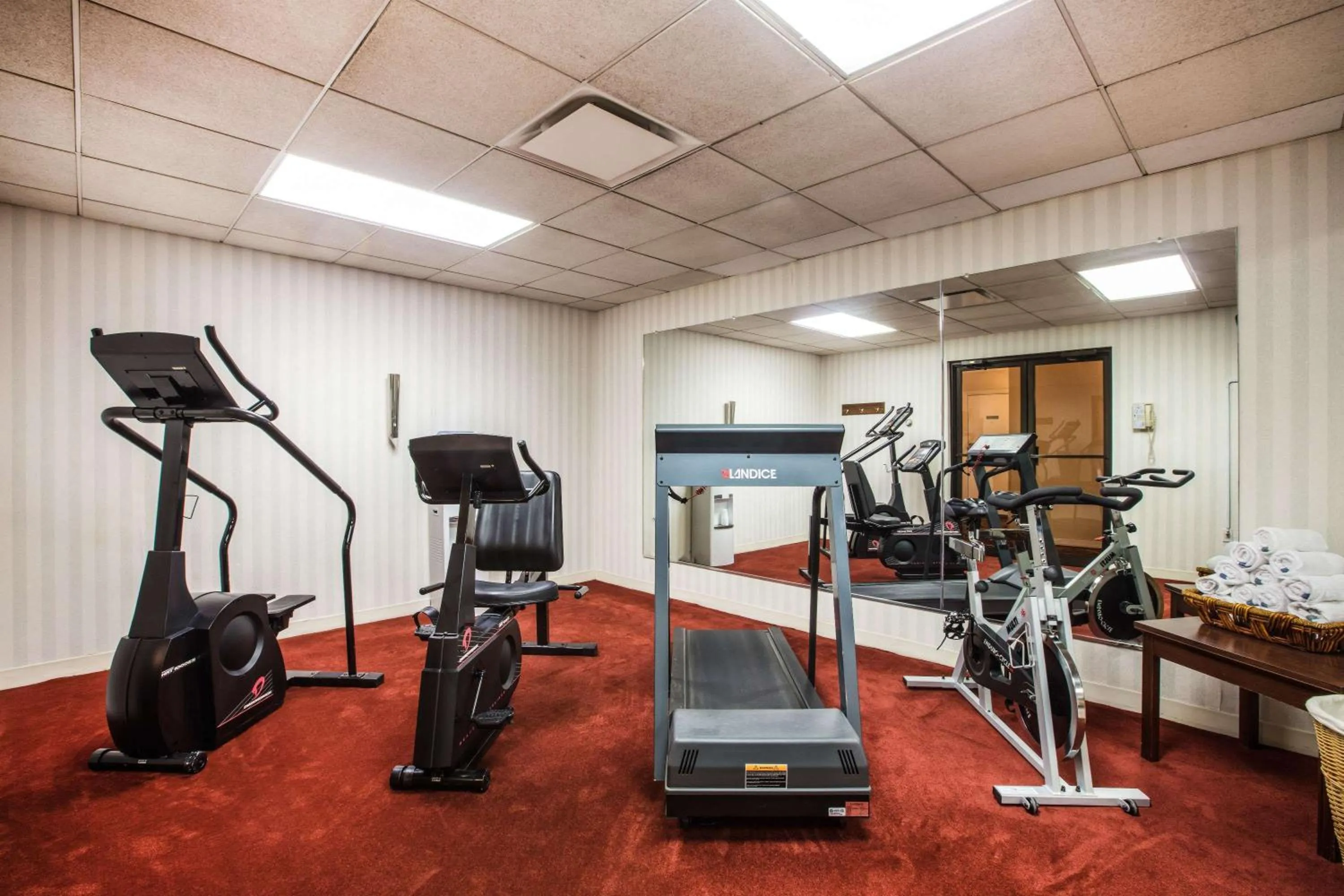 Fitness centre/facilities in Ramada by Wyndham Ligonier