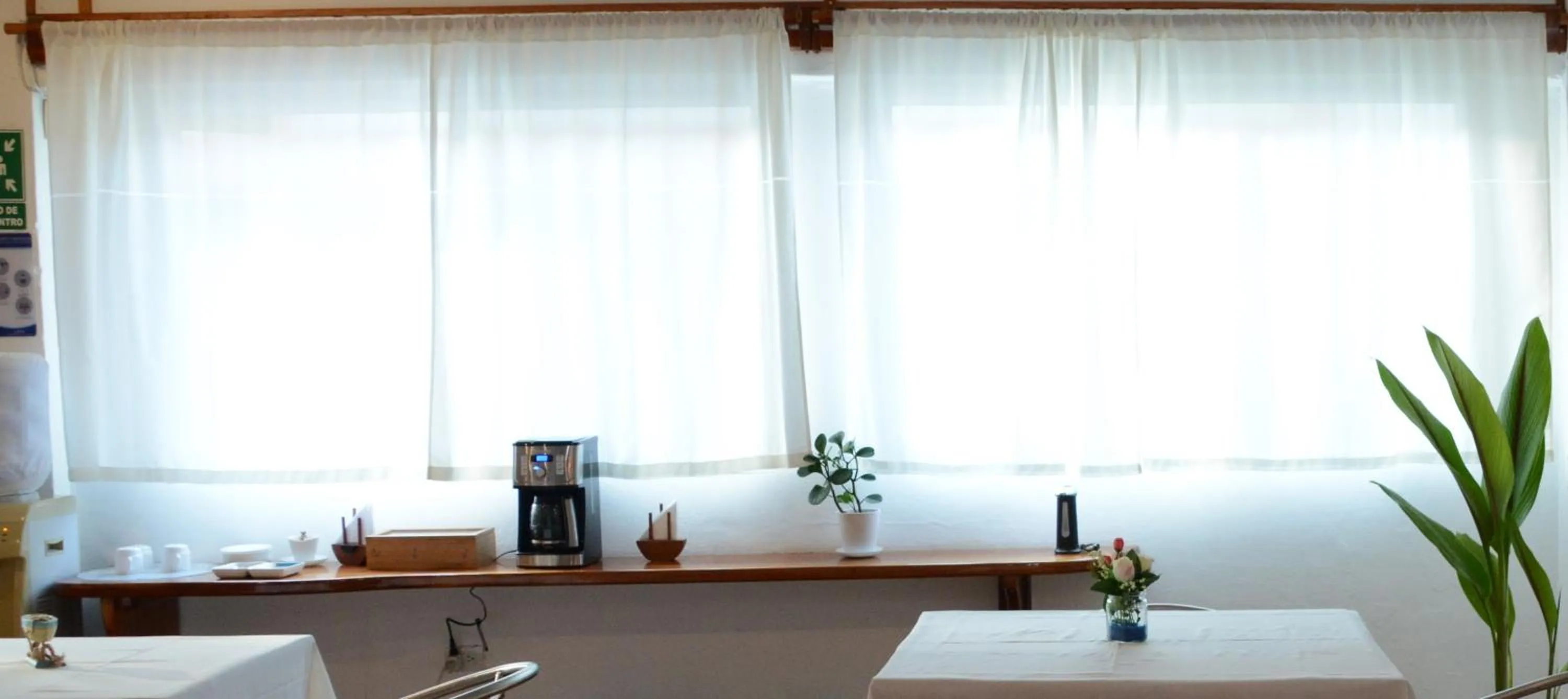 Coffee/tea facilities in Capitan Max B&B