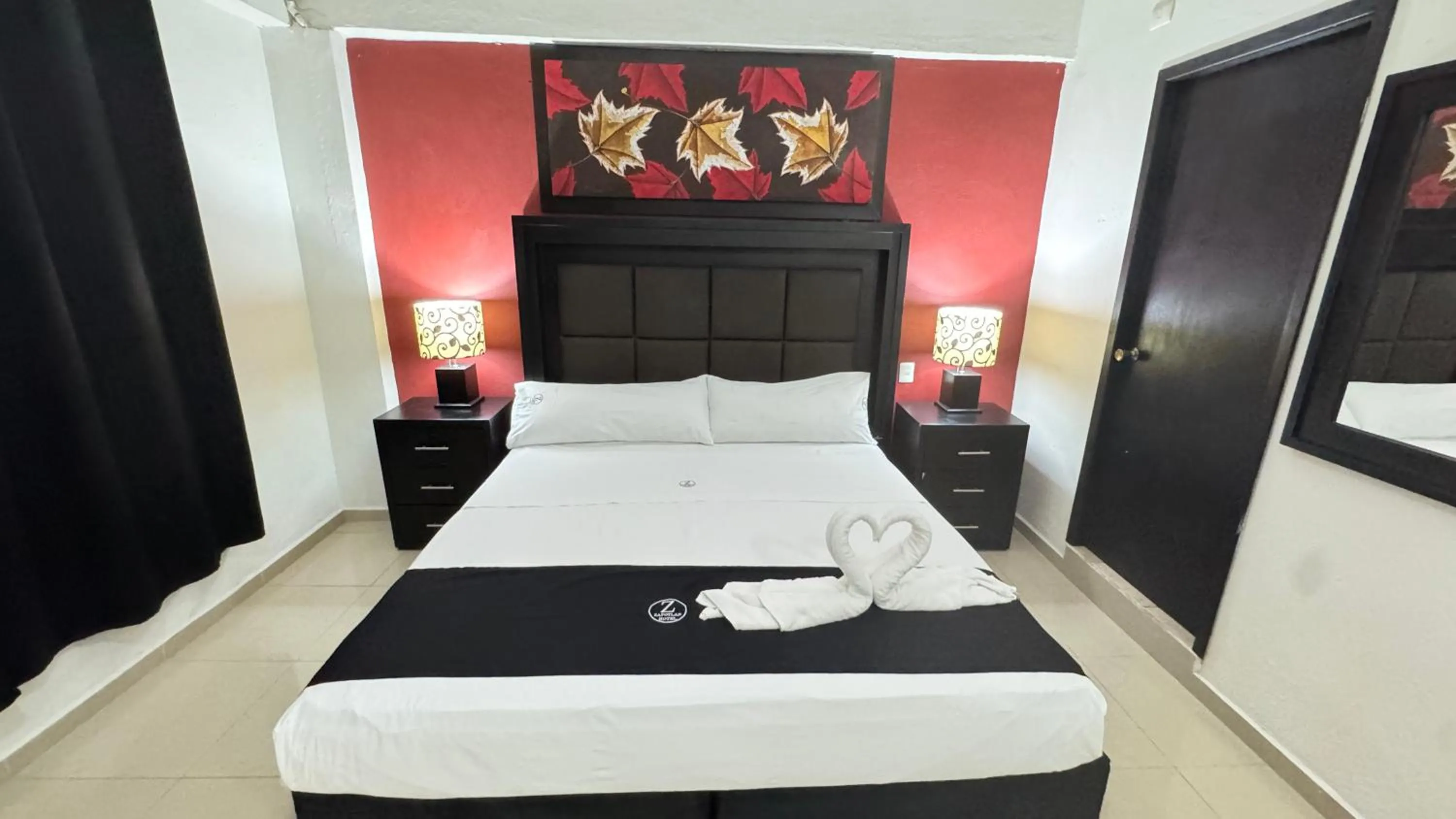 Bed in HOTEL ZAPOTLAN