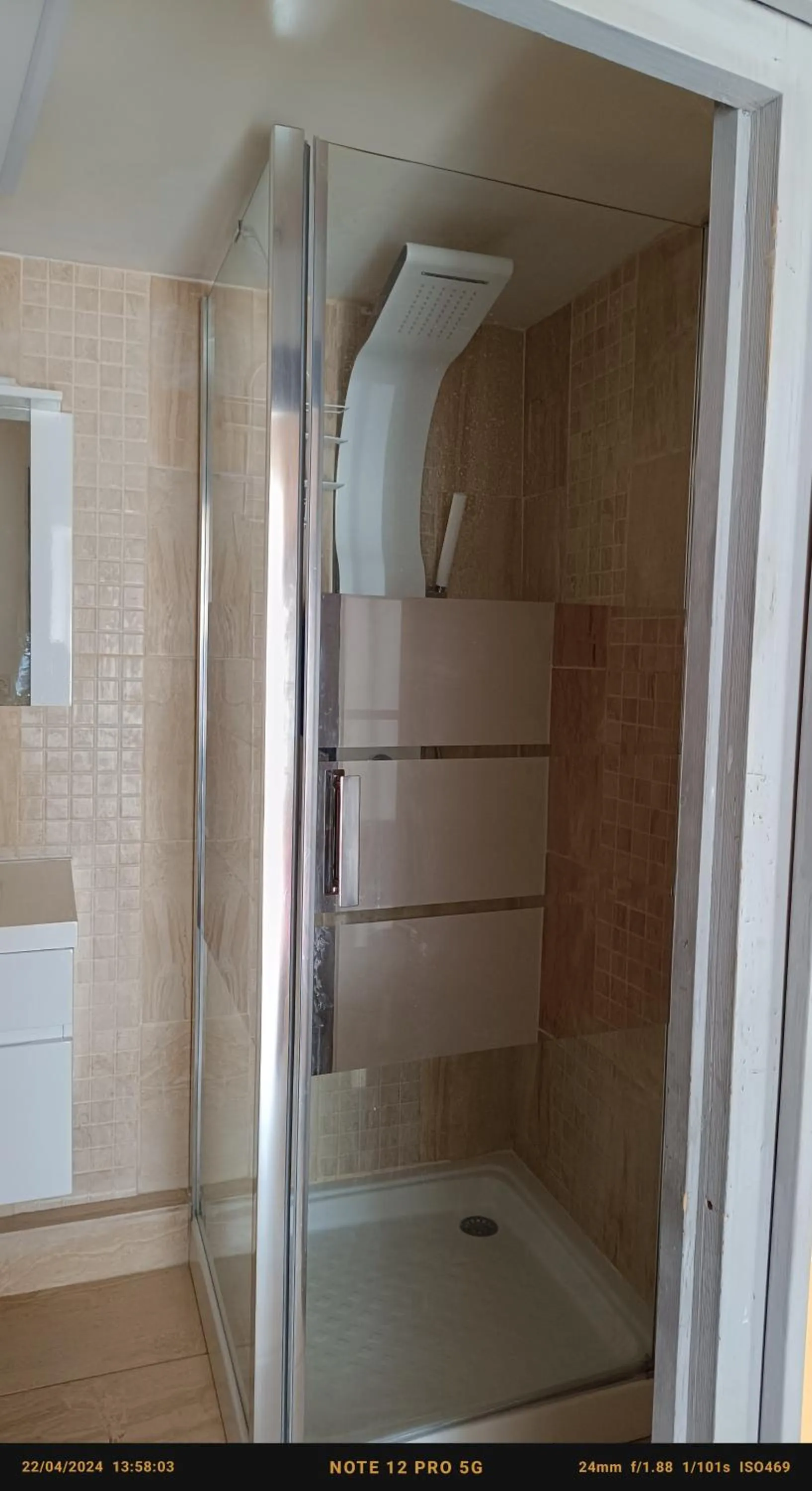 Bathroom in Chambres d'Hôtes & Gites Pouget