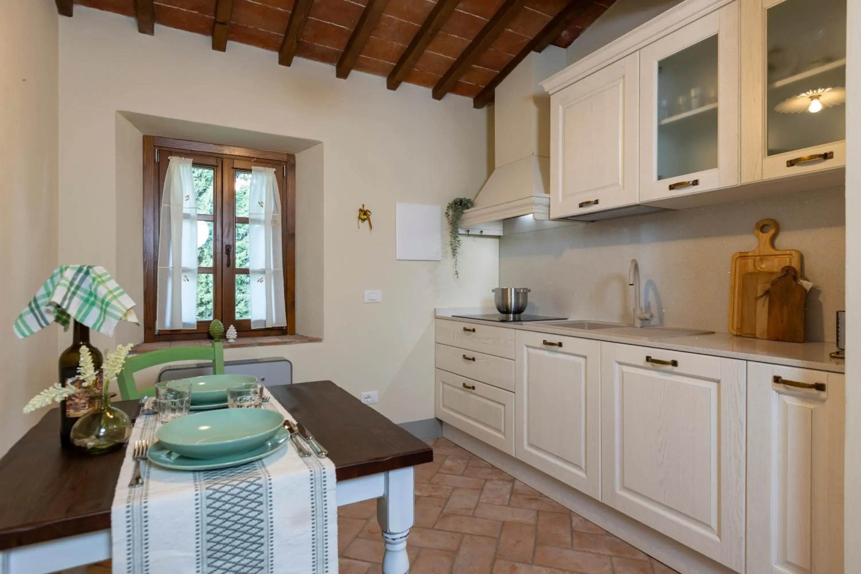 Double Room with Mountain View in Podere La Casella Double Room with Mountain View in Podere La Casella