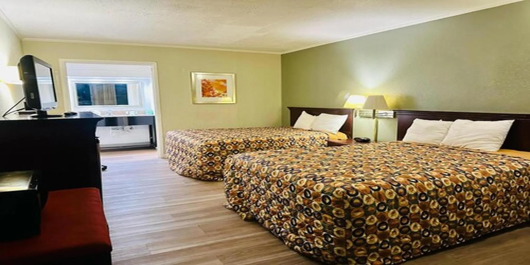 Bedroom, Bed in Astoria Hotel North