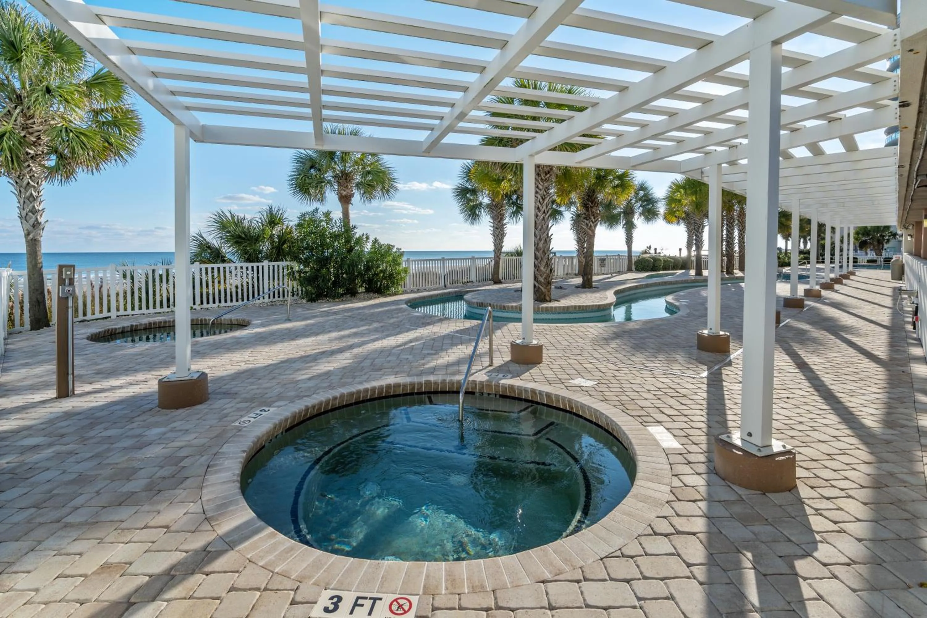 Day in Crescent Beauty