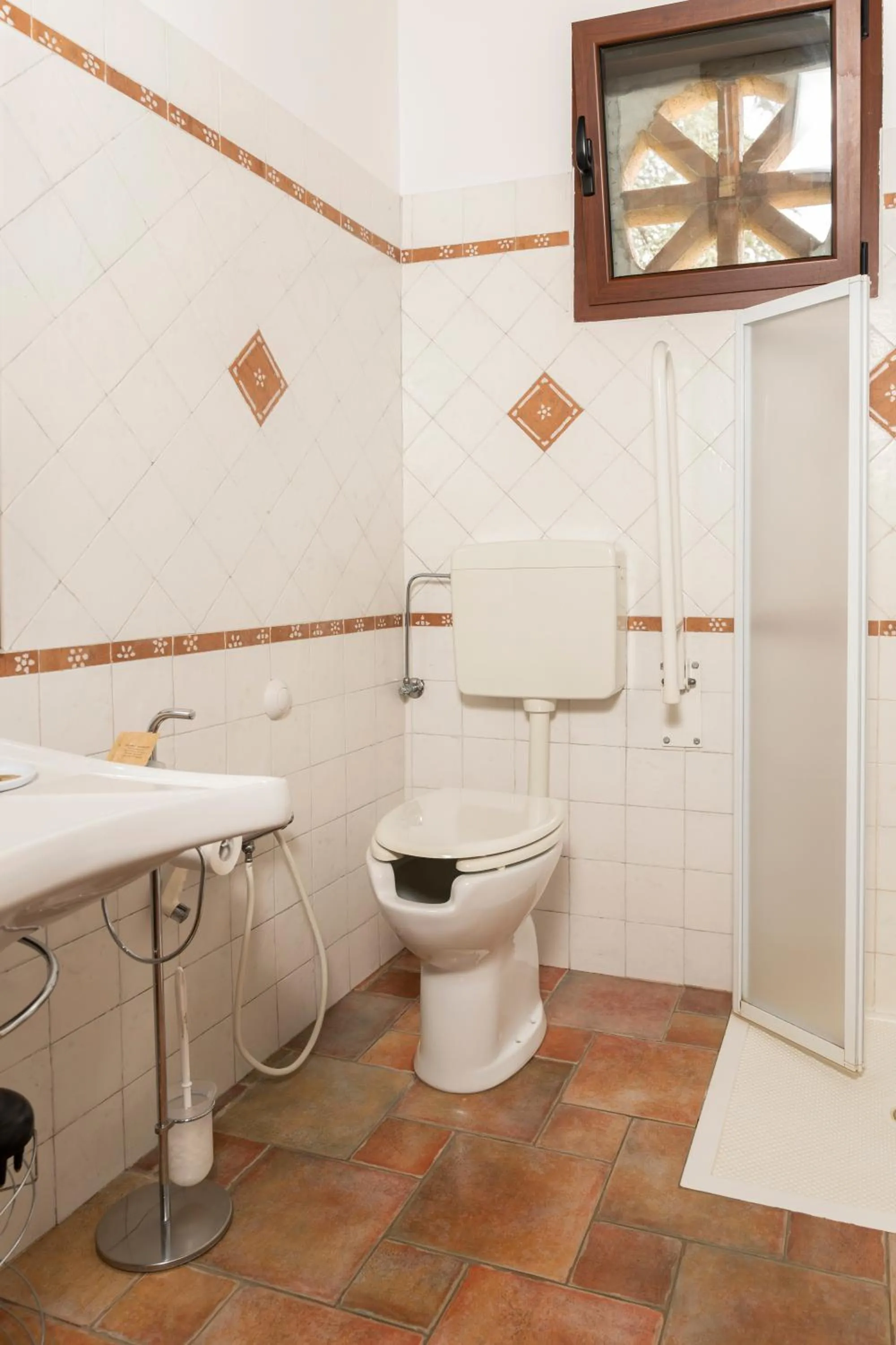 Shower in B&B Casale Ansamagi Relax & Pool