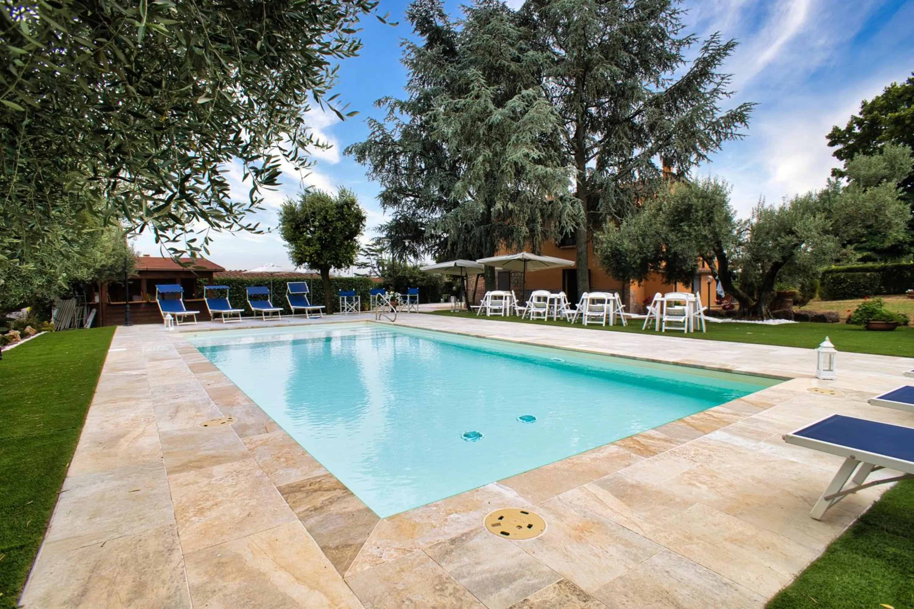 Property building in B&B Casale Ansamagi Relax & Pool