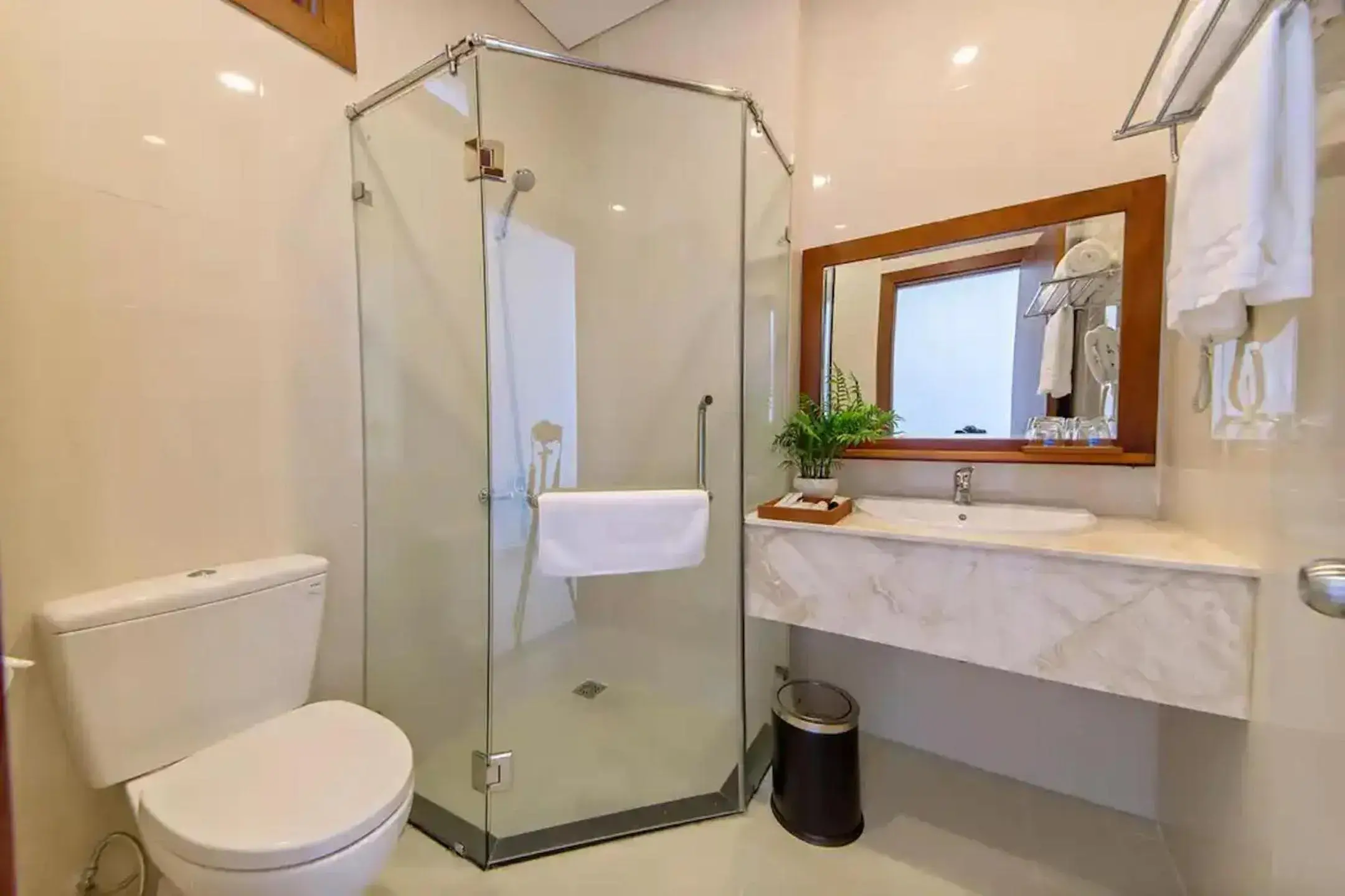 Budget Twin Room in Phuoc My An Beach Budget Twin Room in Phuoc My An Beach