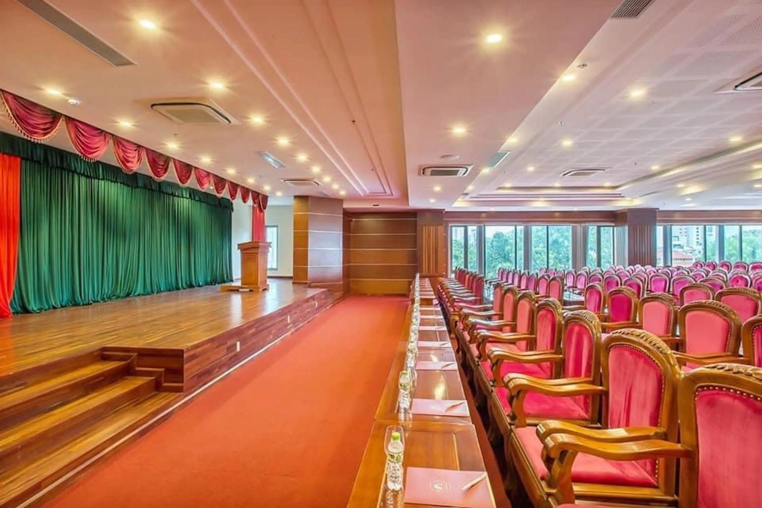 Meeting/conference room in Phuoc My An Beach