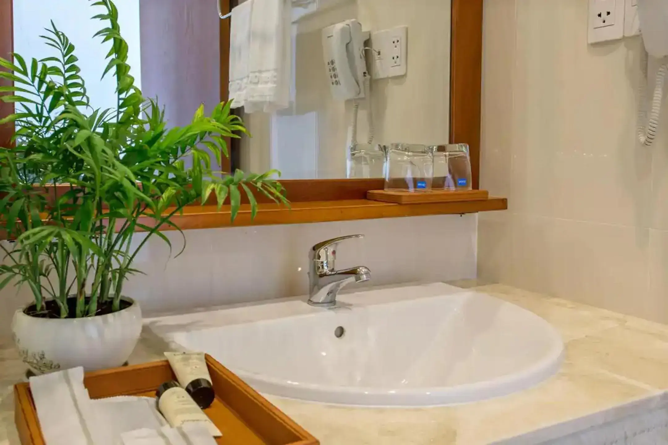 Budget Twin Room in Phuoc My An Beach Budget Twin Room in Phuoc My An Beach