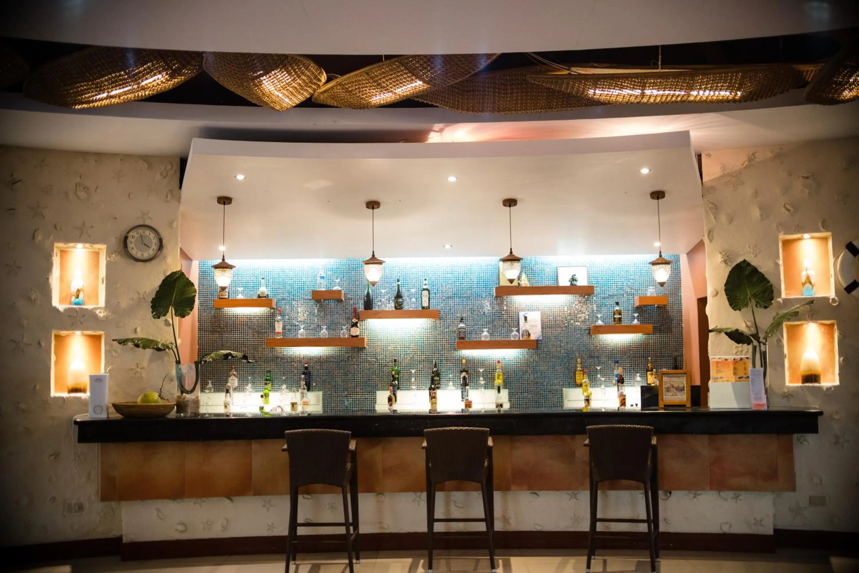 San Remigio Beach Club