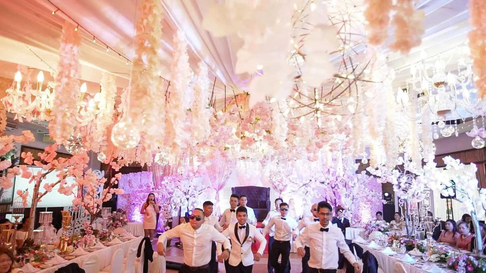 San Remigio Beach Club