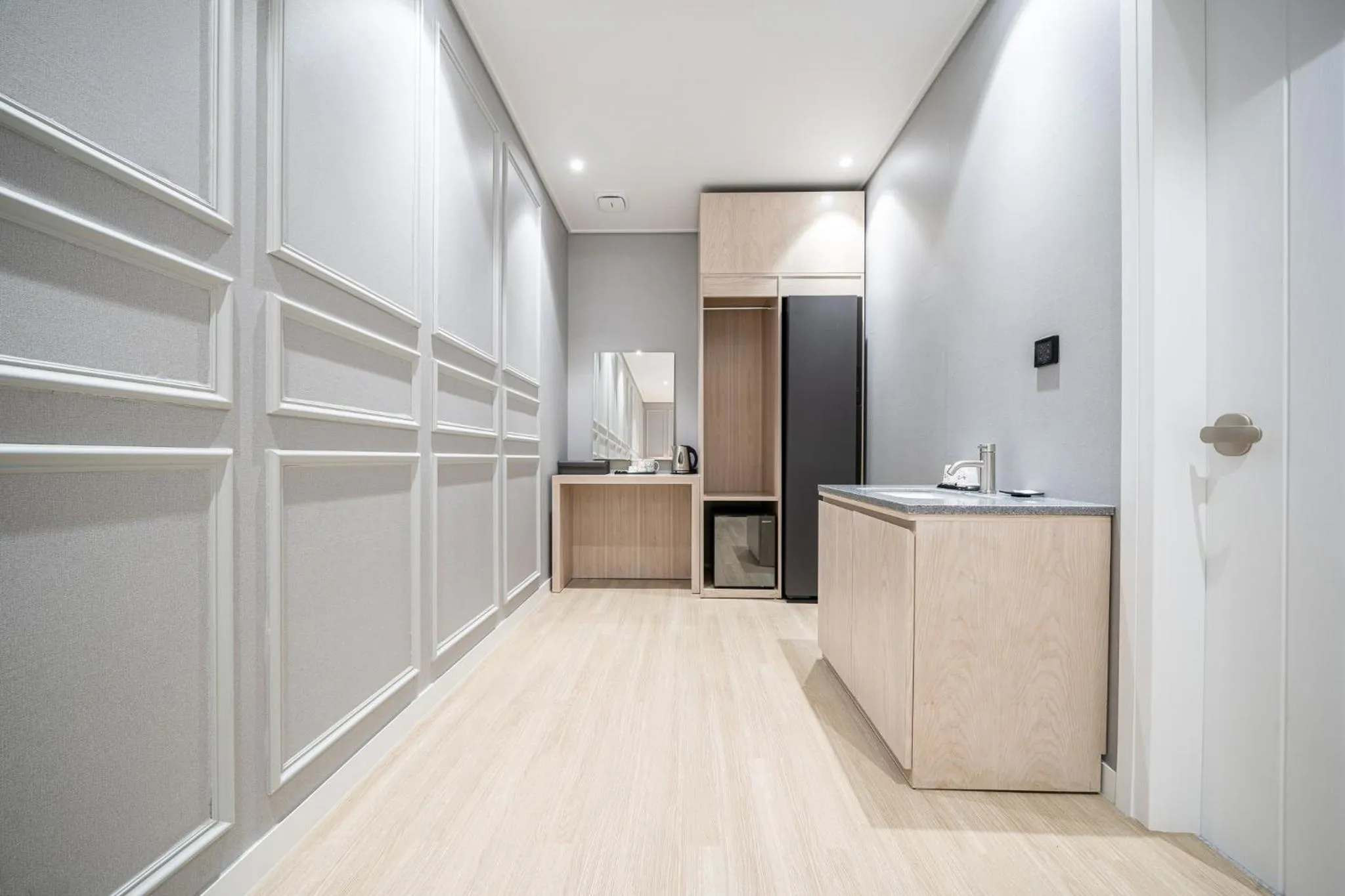 Kitchen or kitchenette in Hound Hotel Mokpo Peace Plaza