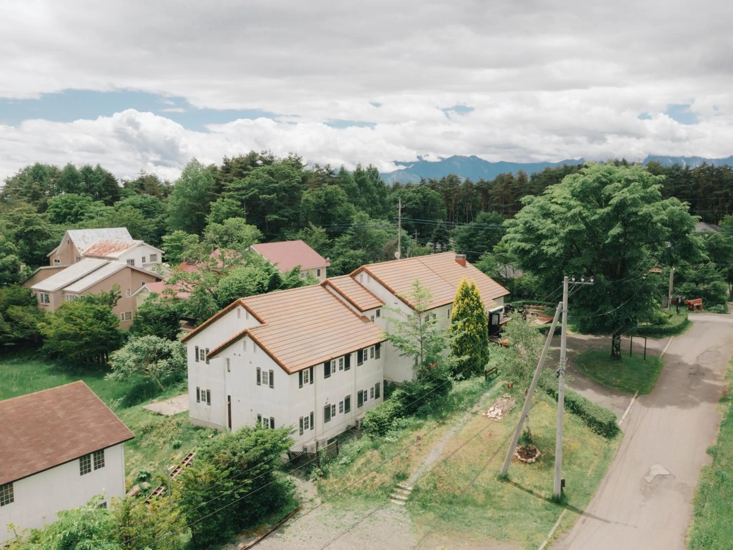 Property building in Kiyosatokogen Country Inn The Classic
