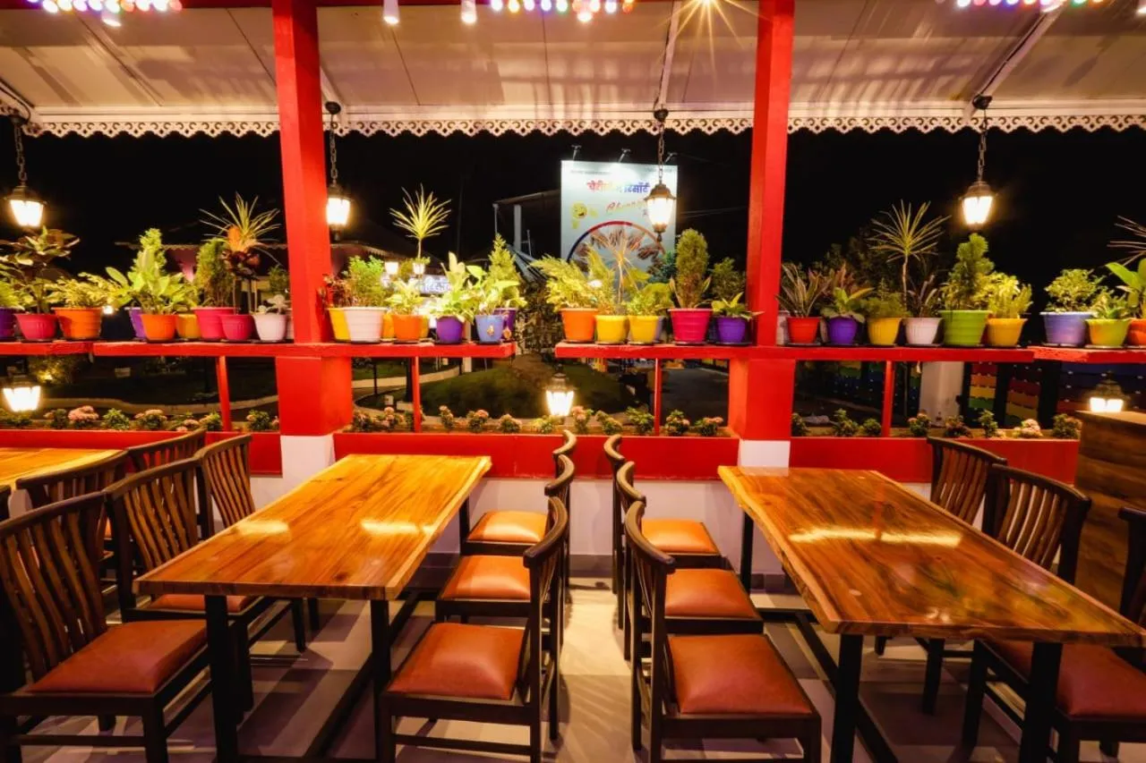 Restaurant/places to eat in Cherryleen Resort Nagaon Alibaug