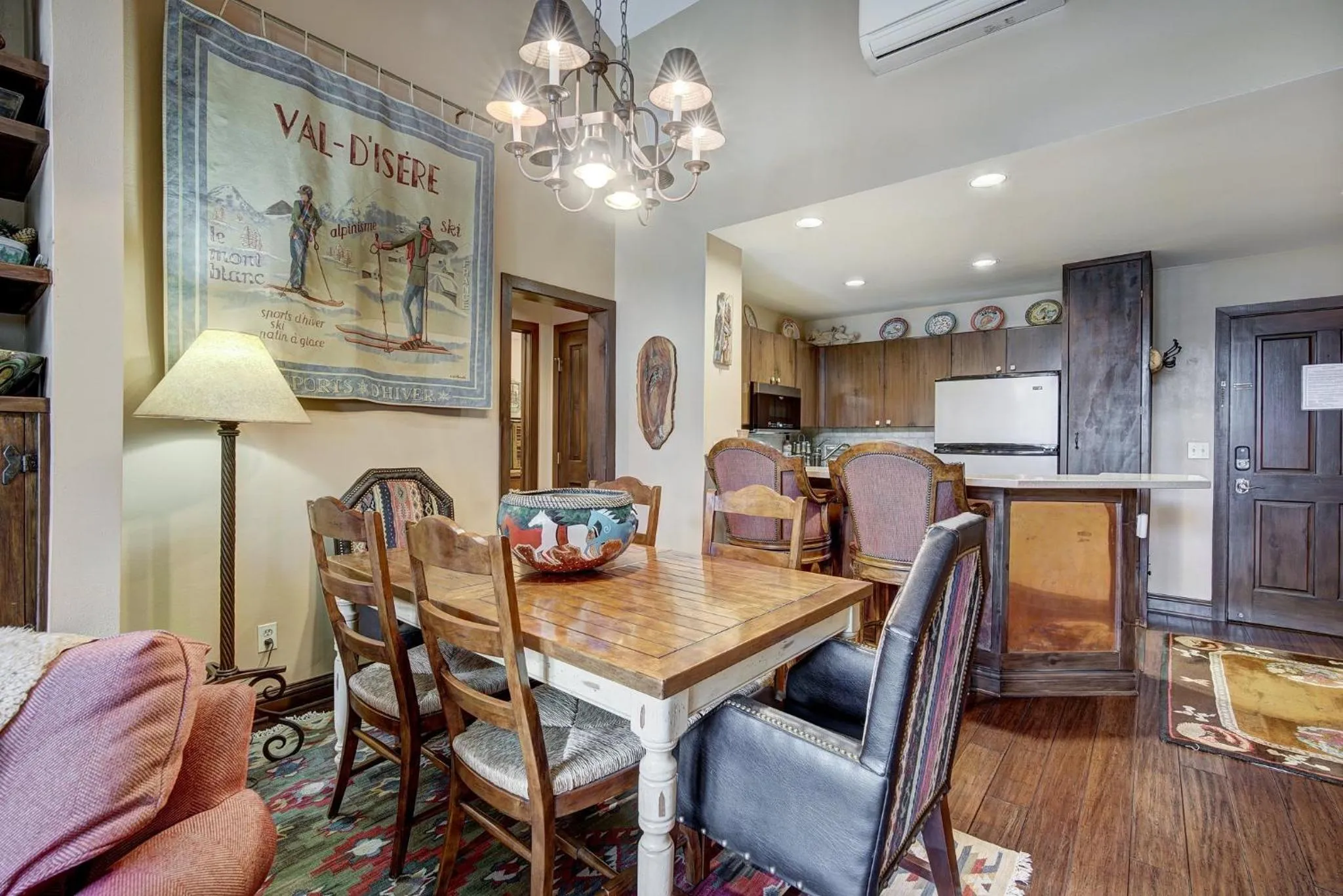 Restaurant/places to eat in Arrowhead Village at Beaver Creek