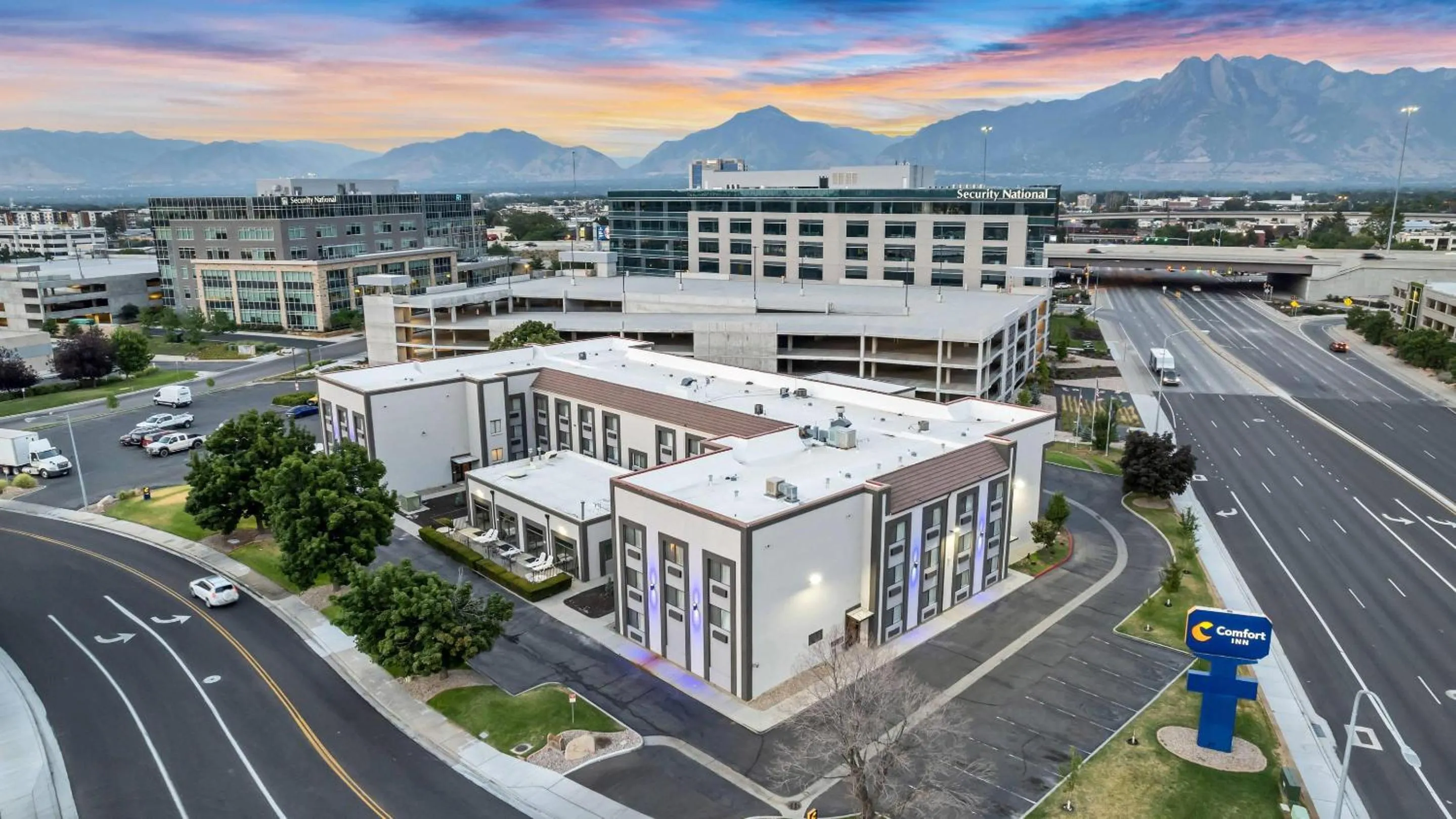 Property building in Comfort Inn Murray – Salt Lake City South