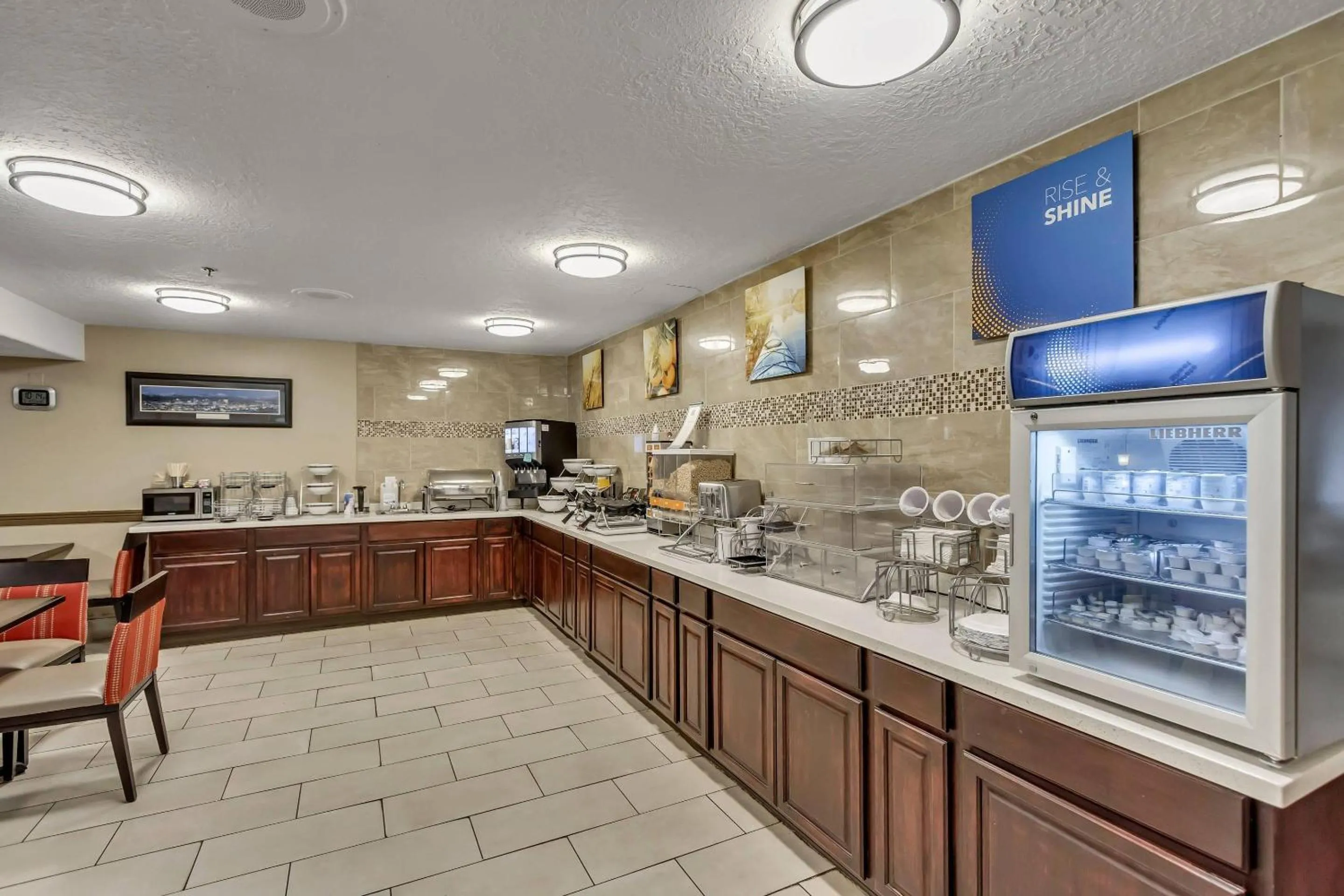 Breakfast in Comfort Inn Murray – Salt Lake City South