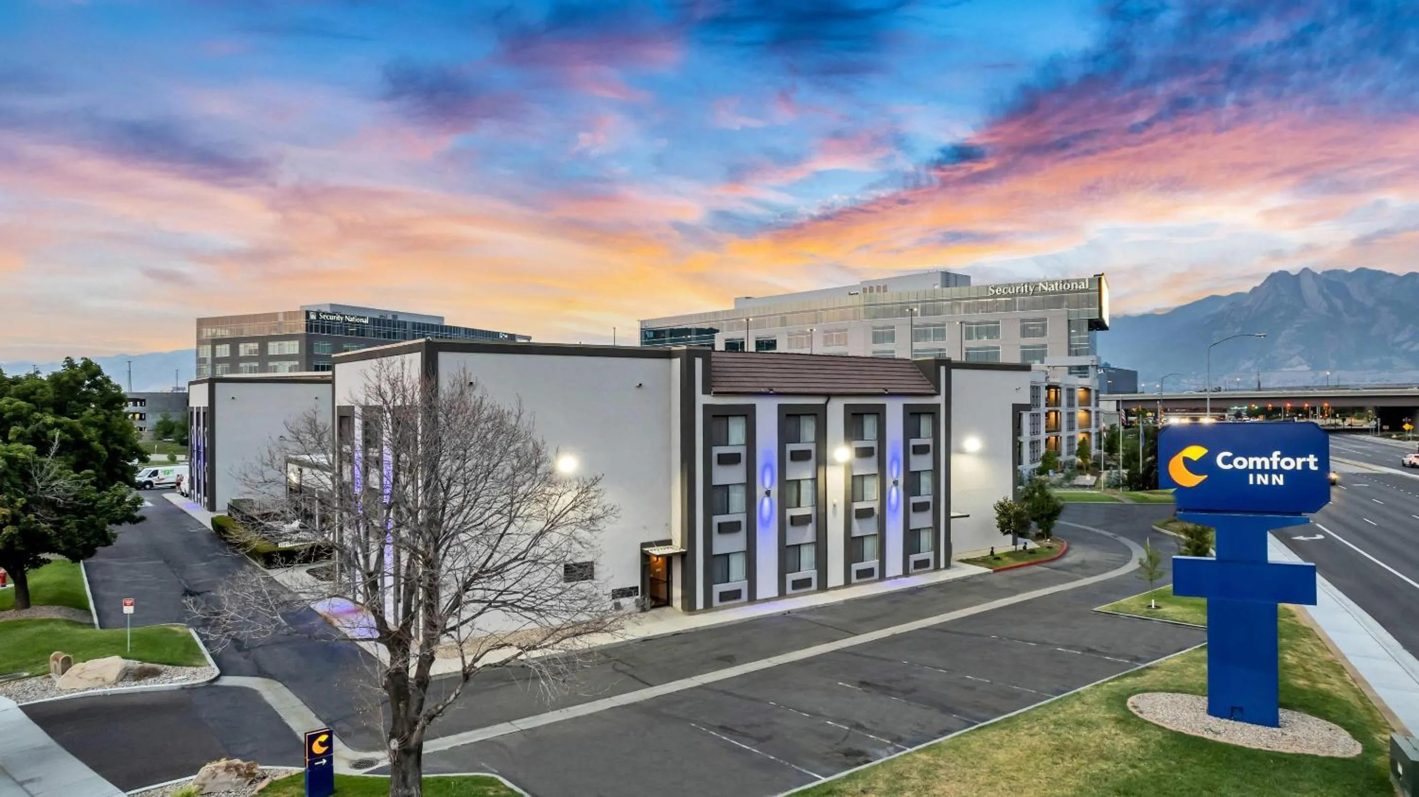 Property building in Comfort Inn Murray – Salt Lake City South