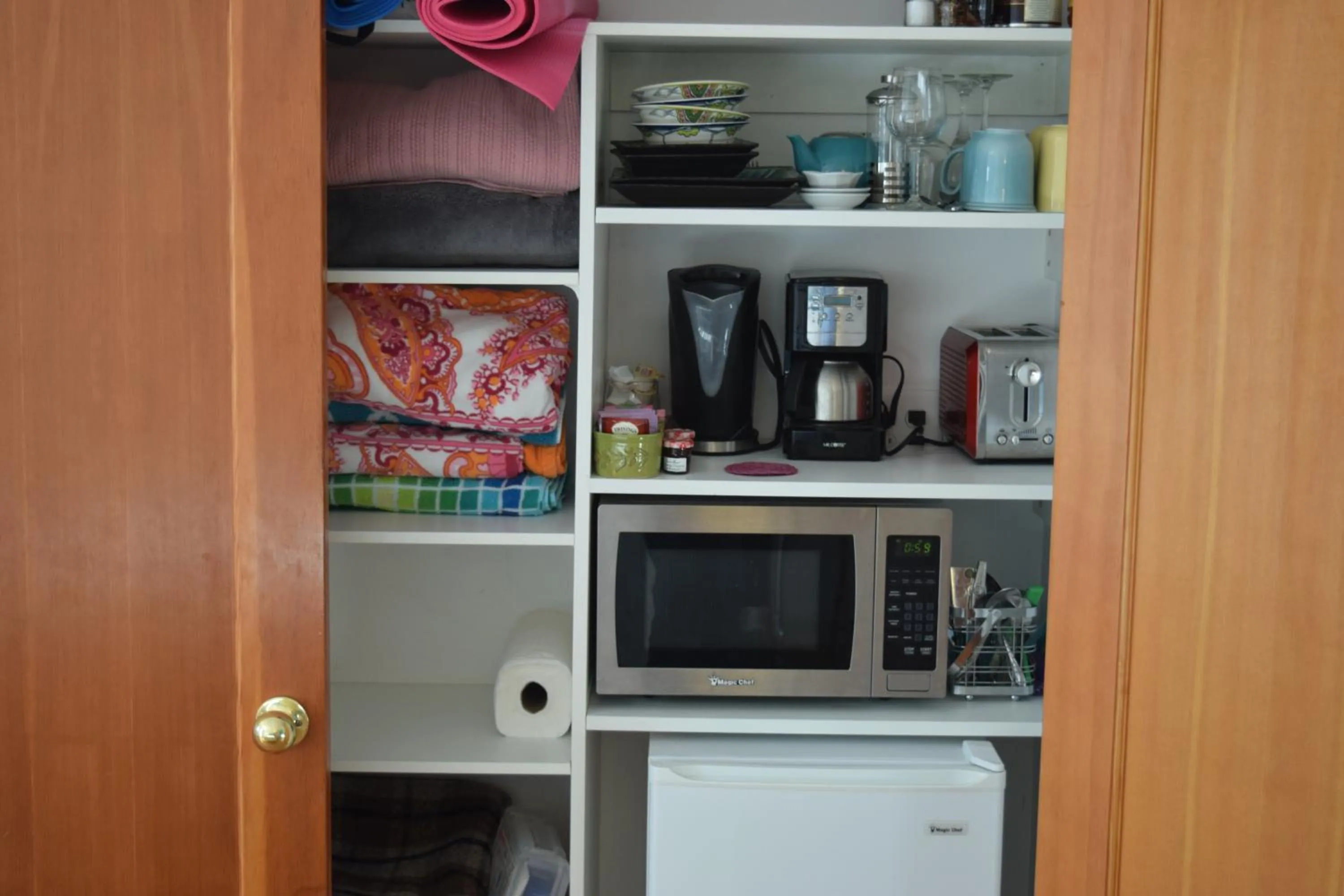 Food and drinks in Beverly Hills Celebrity Home