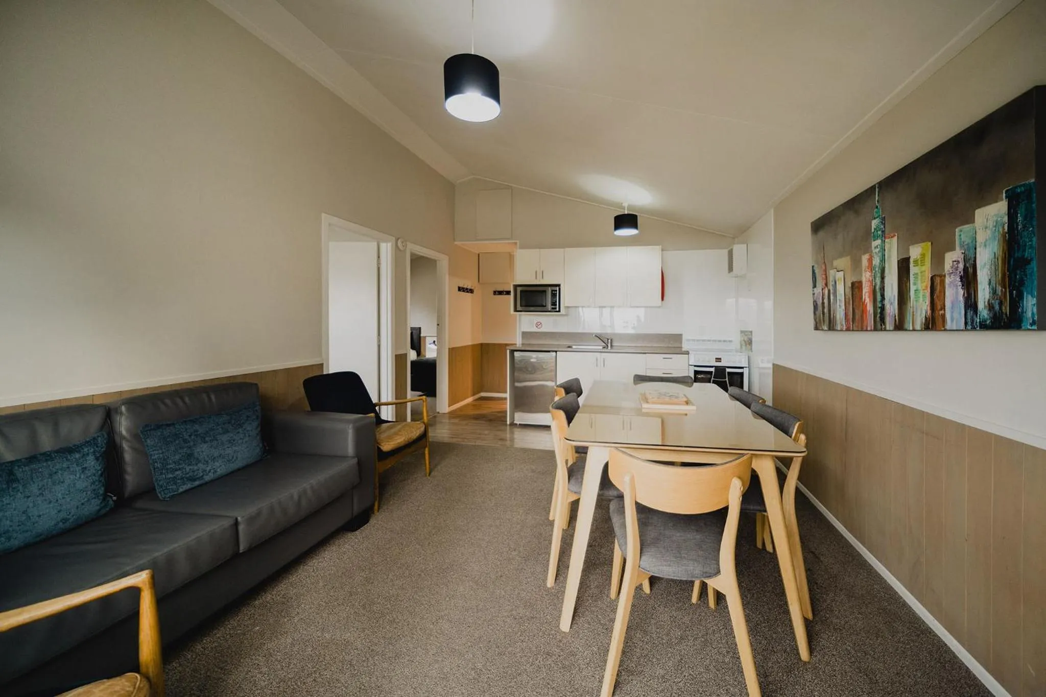 Lakes Edge Holiday Park